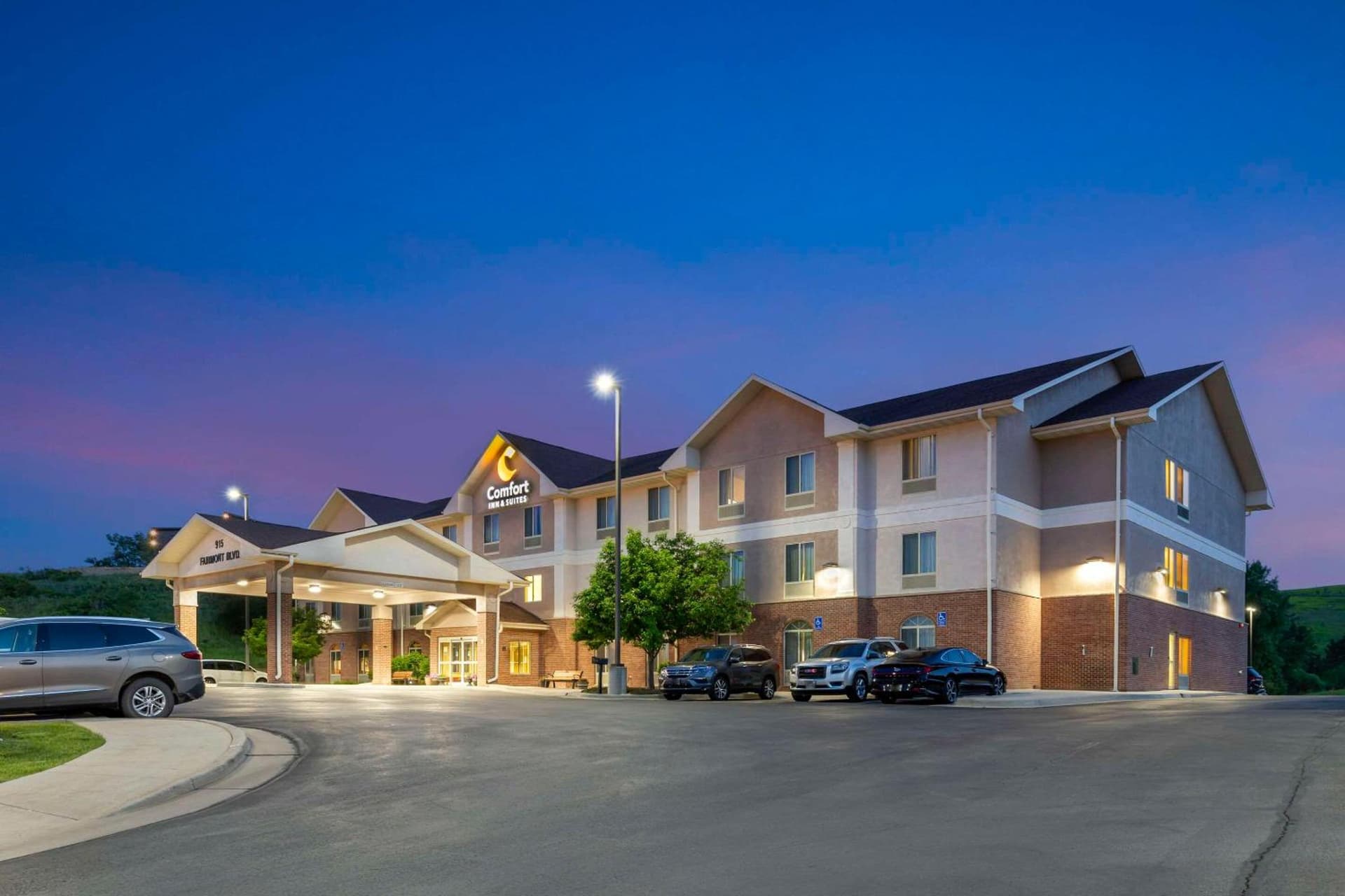 Comfort Inn & Suites Rapid City South - Mt Rushmore Gateway — hotel in Rapid City, South Dakota