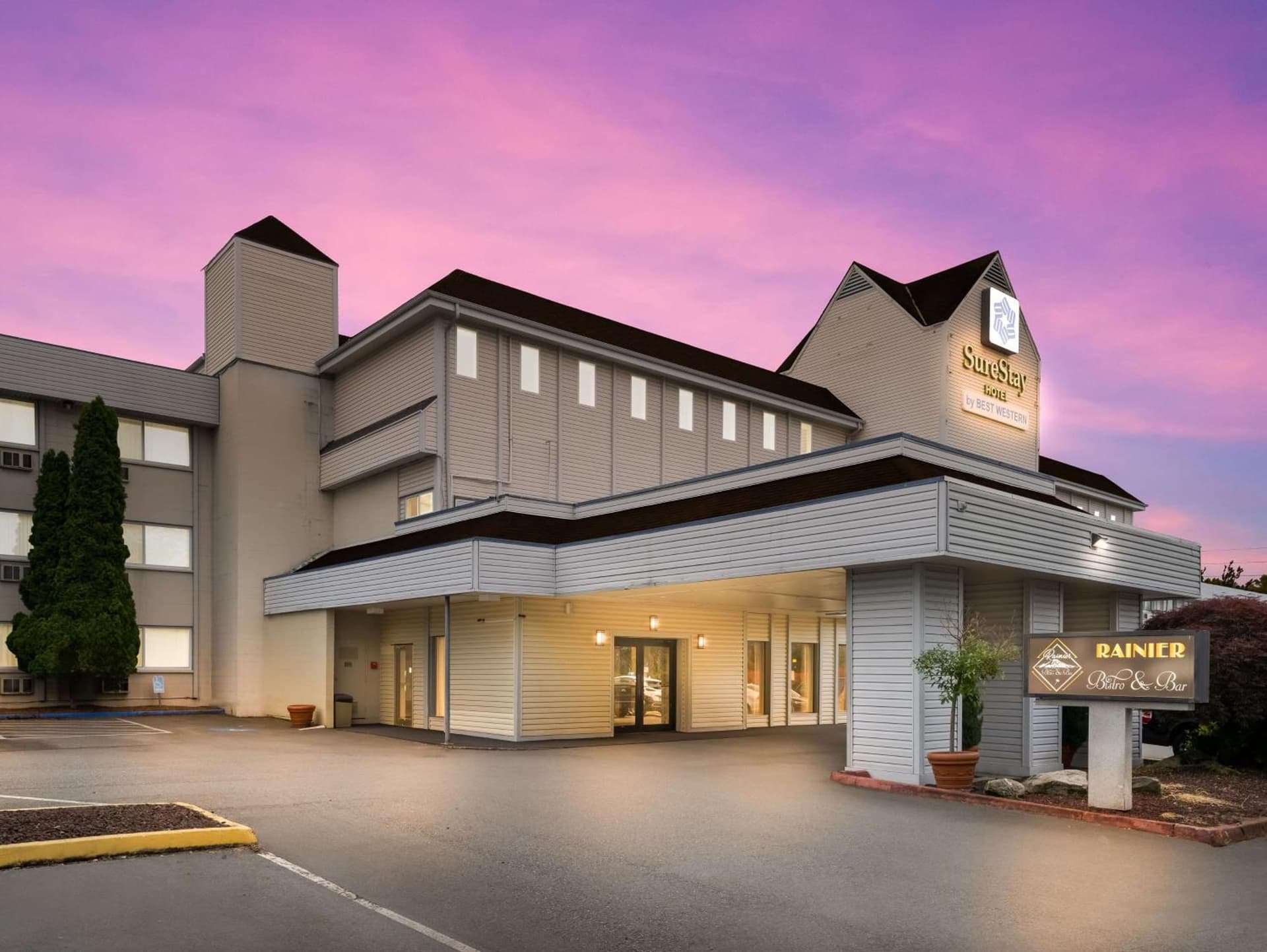 SureStay Hotel by Best Western SeaTac Airport North — hotel in SeaTac, Washington