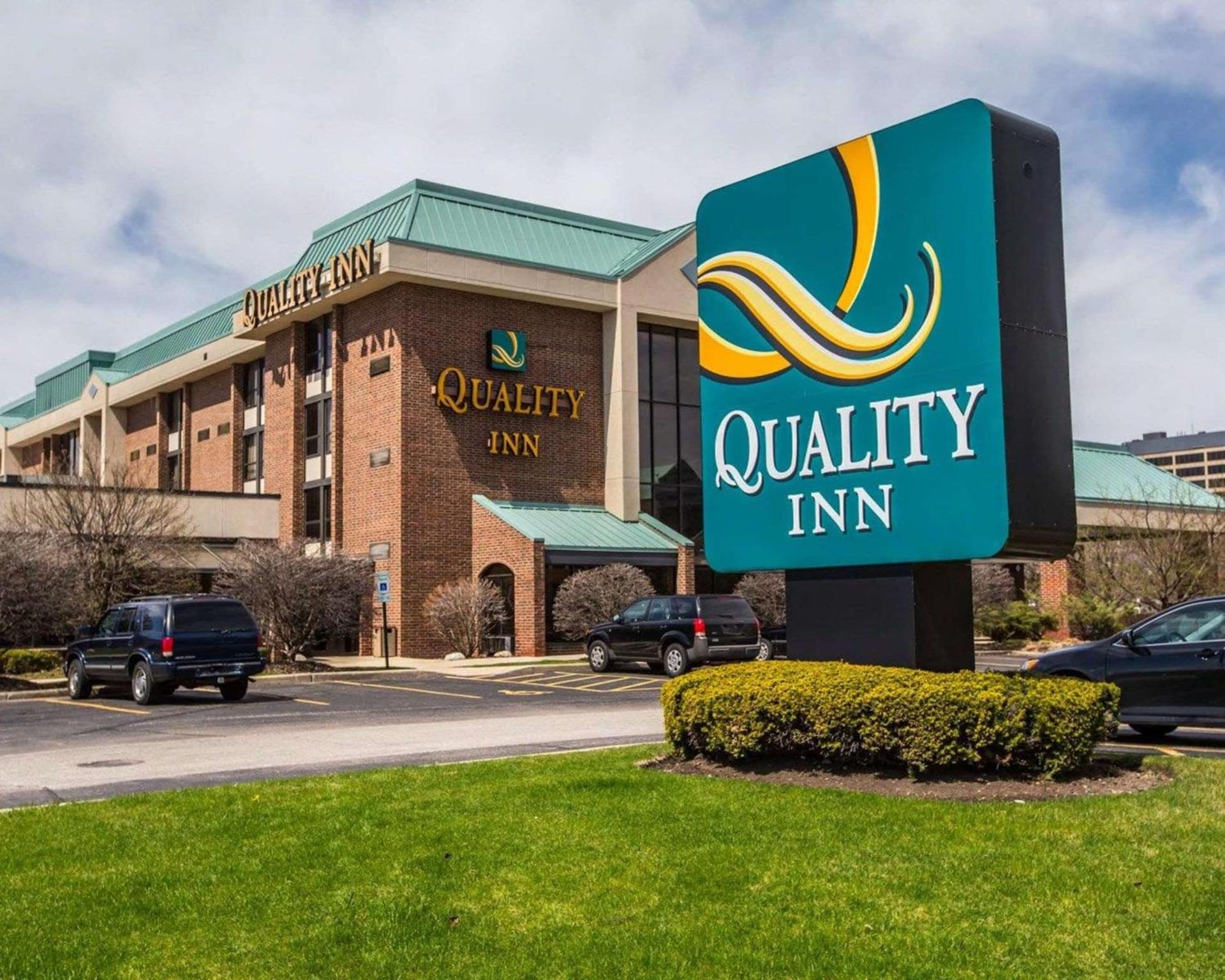 Quality Inn Schaumburg - Chicago near the Mall — hotel in Schaumburg, Illinois