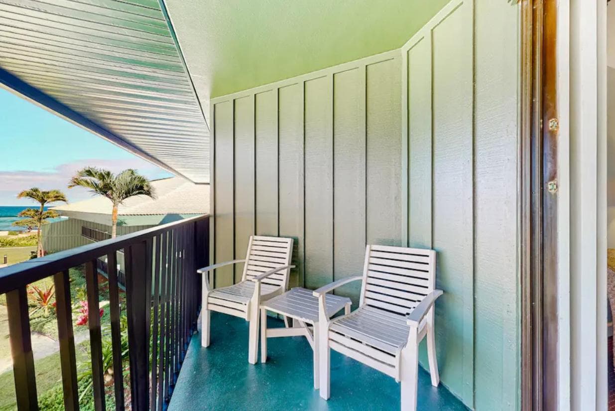 Condos in Kauai Beach Resort exterior or lobby in Hanamaulu, HI — main listing photo