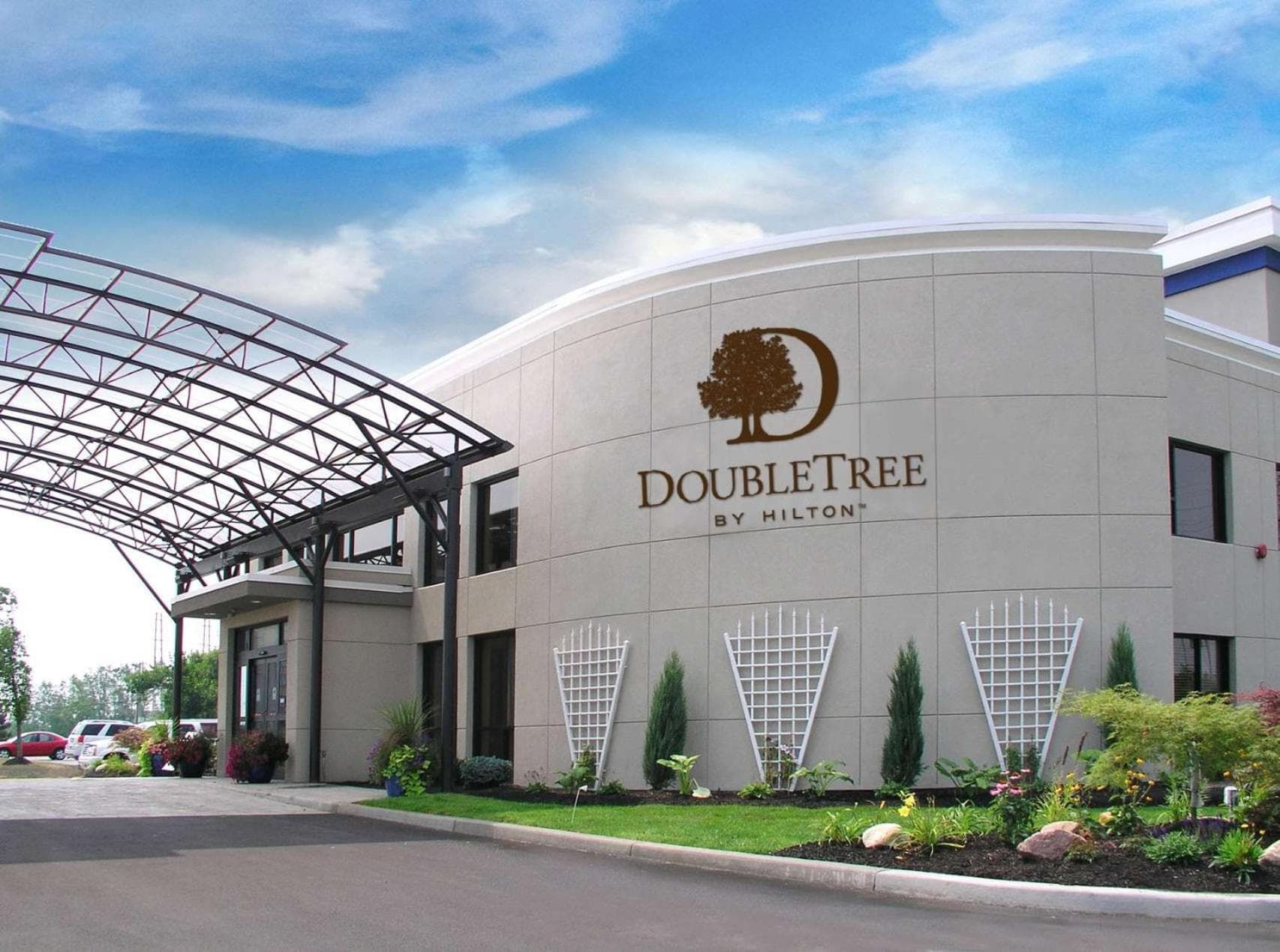 DoubleTree by Hilton Buffalo-Amherst featured exterior or lobby in Amherst, NY — similar hotel