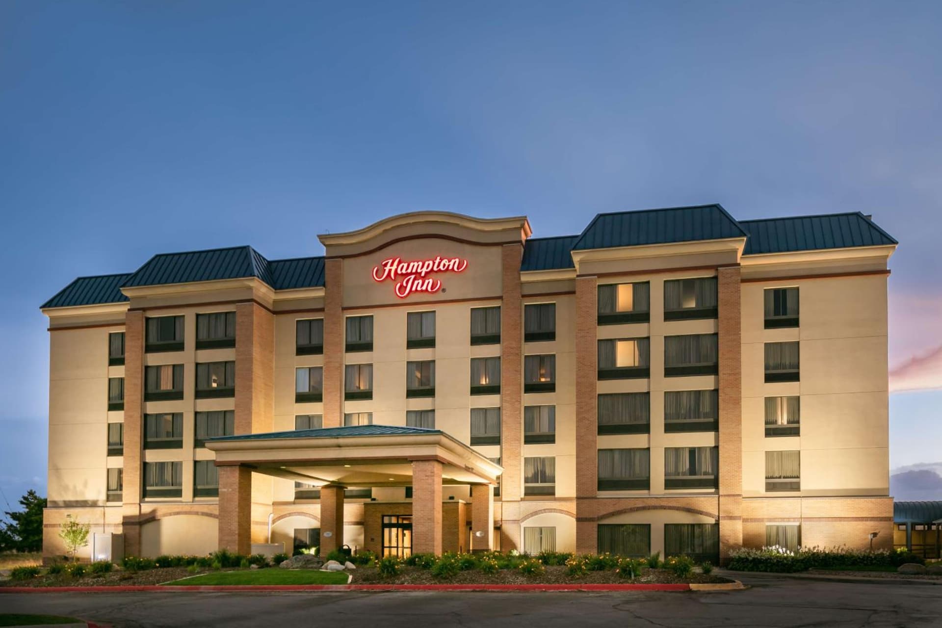 Hampton Inn Council Bluffs property views in Council Bluffs, IA — gallery photo 3