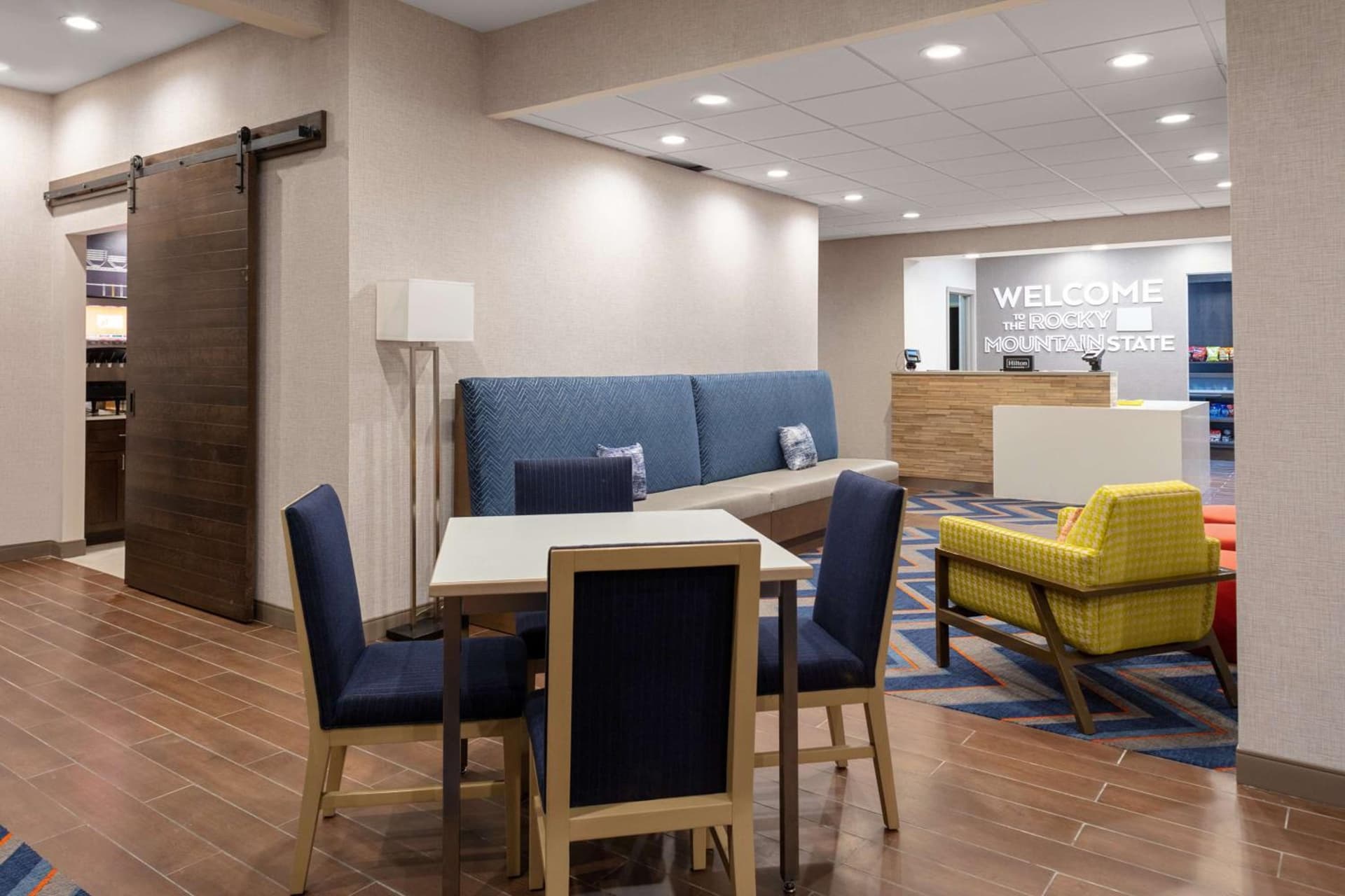 Hampton Inn Castle Rock interior in Castle Rock, CO — gallery photo 2