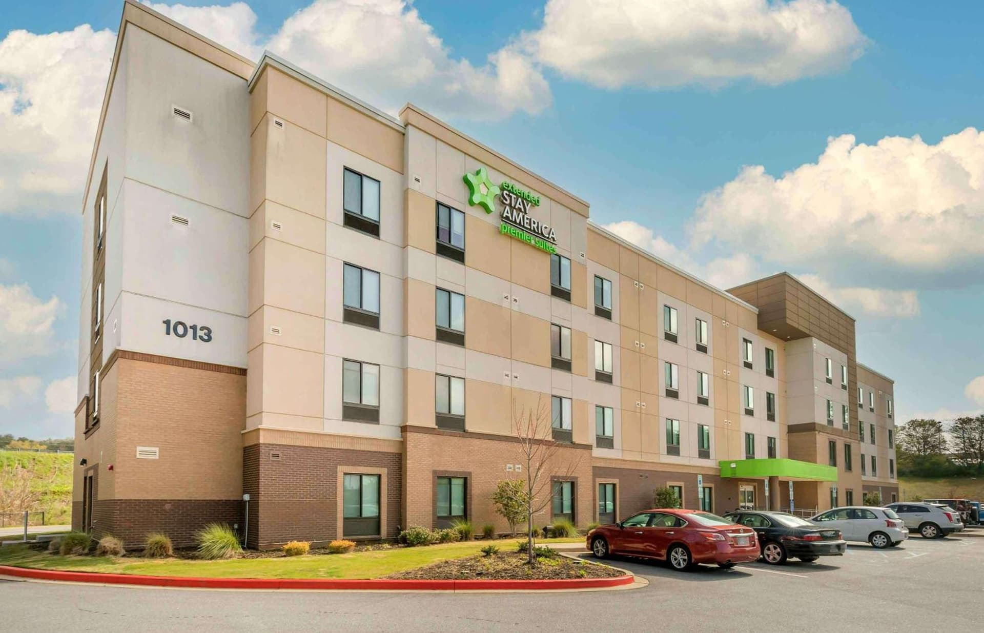 Extended Stay America Premier Suites - Greenville - Woodruff Road featured exterior or lobby in Greenville, SC — similar hotel
