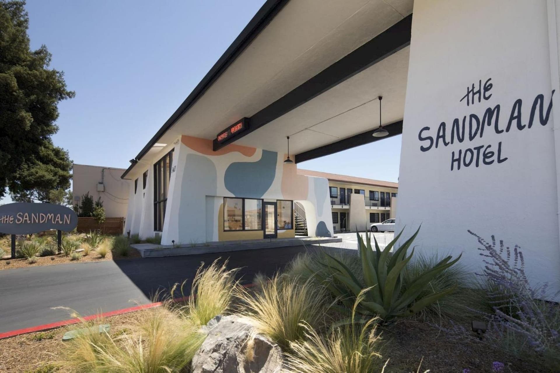 The Sandman Santa Rosa Sonoma, an Ascend Collection Hotel — hotel in Santa Rosa, California