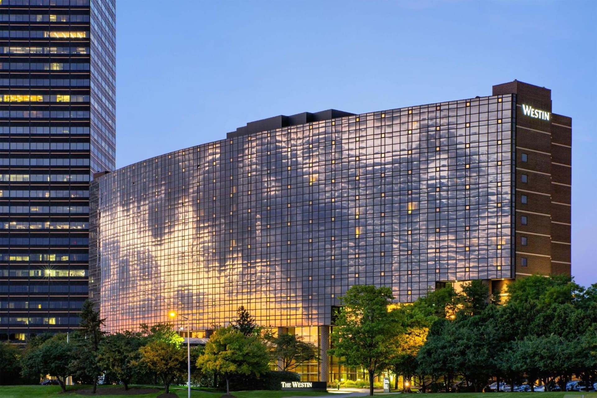 The Westin Southfield Detroit property views in Southfield, MI — gallery photo 3