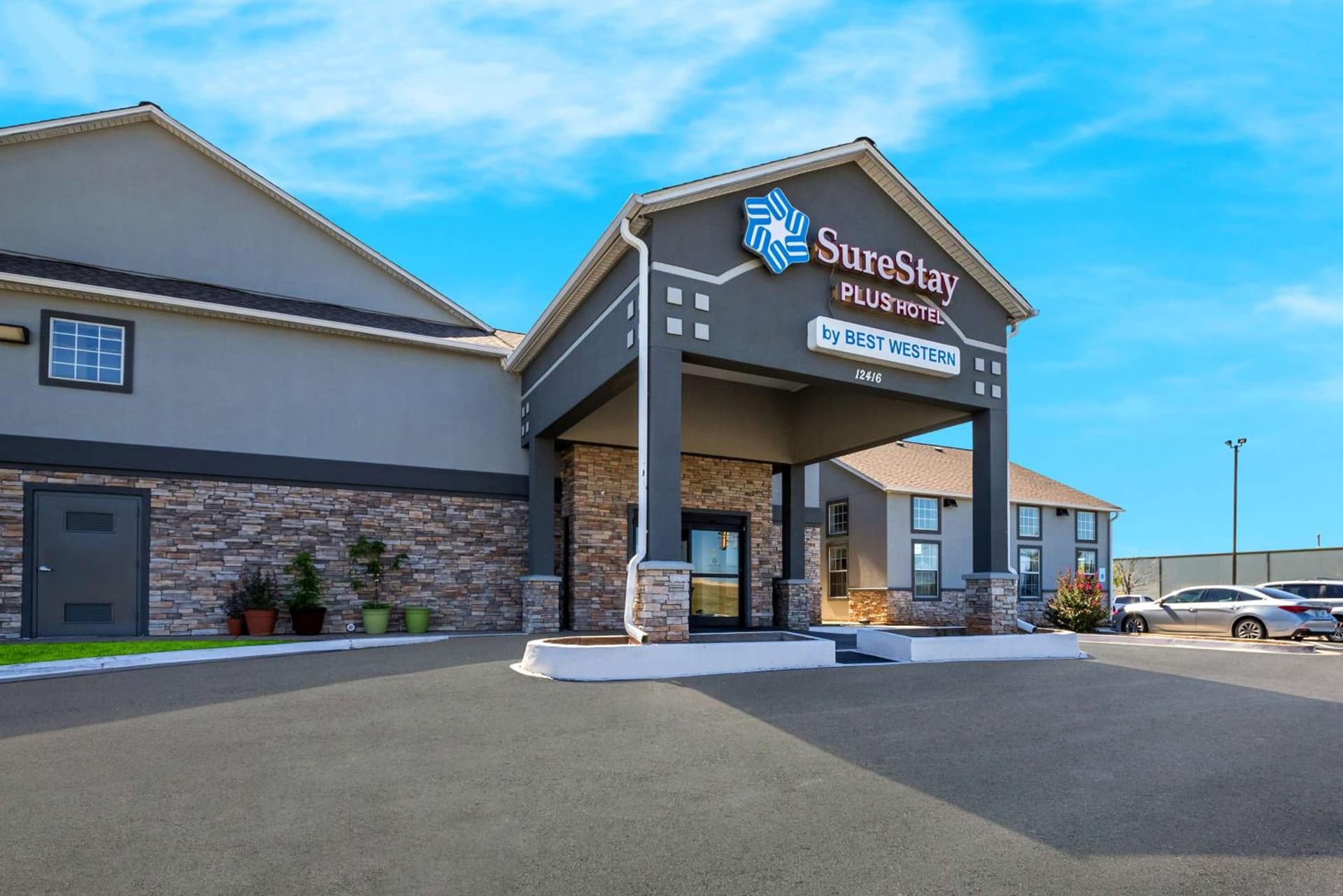 SureStay Plus Hotel by Best Western Tulsa East featured exterior or lobby in Tulsa, OK — similar hotel