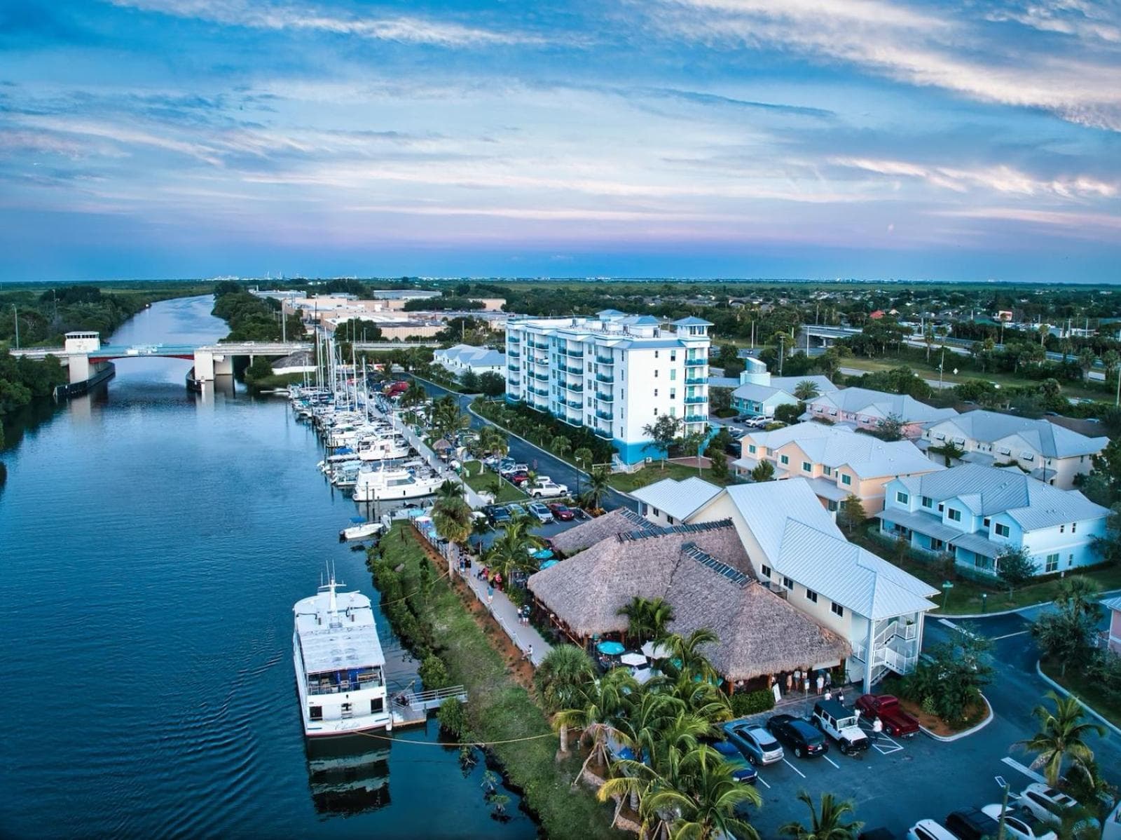 Dolphins Vacation Rental featured exterior or lobby in Merritt Island, FL — similar hotel