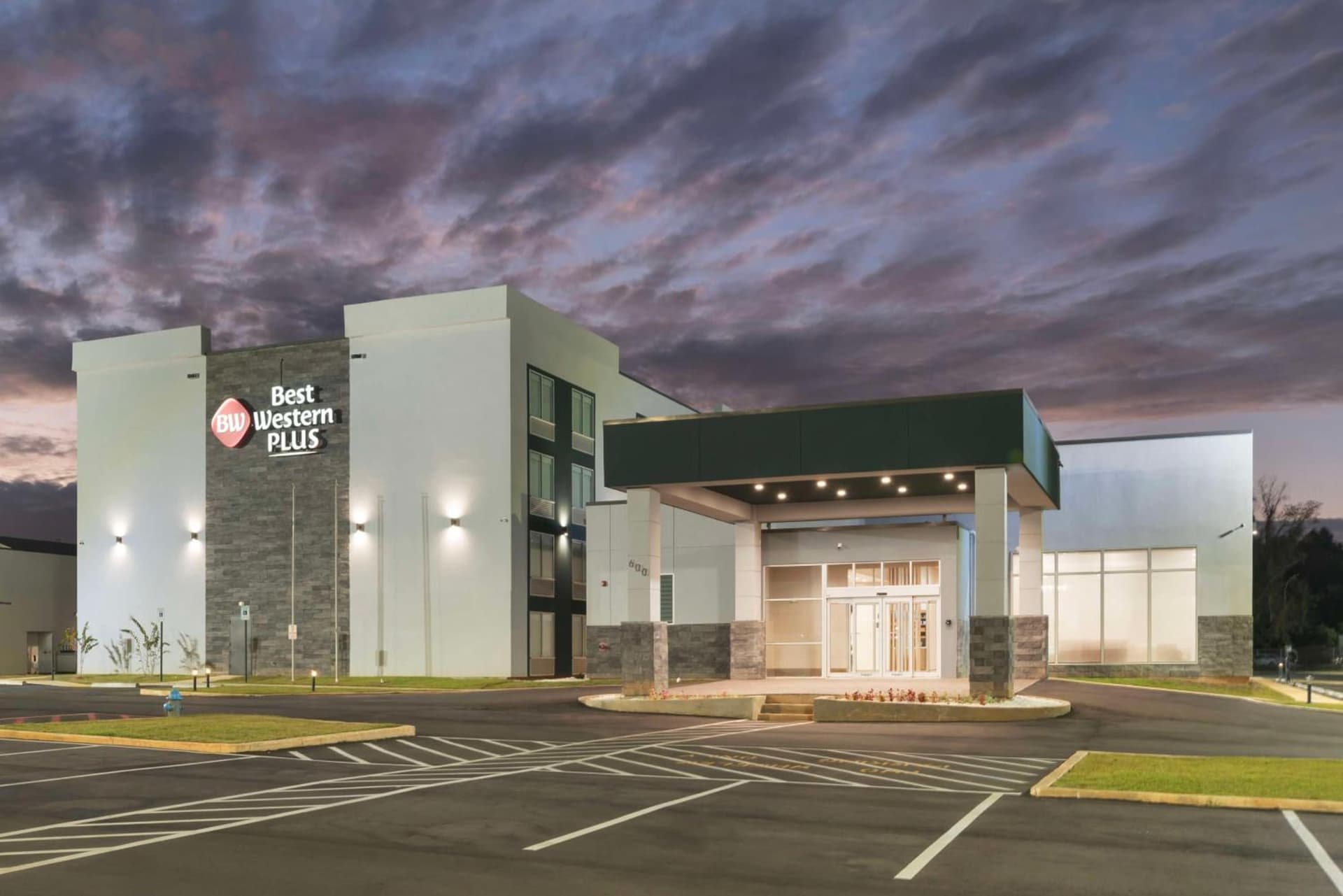 Best Western Plus Mobile Inn and Suites — hotel in Mobile, Alabama
