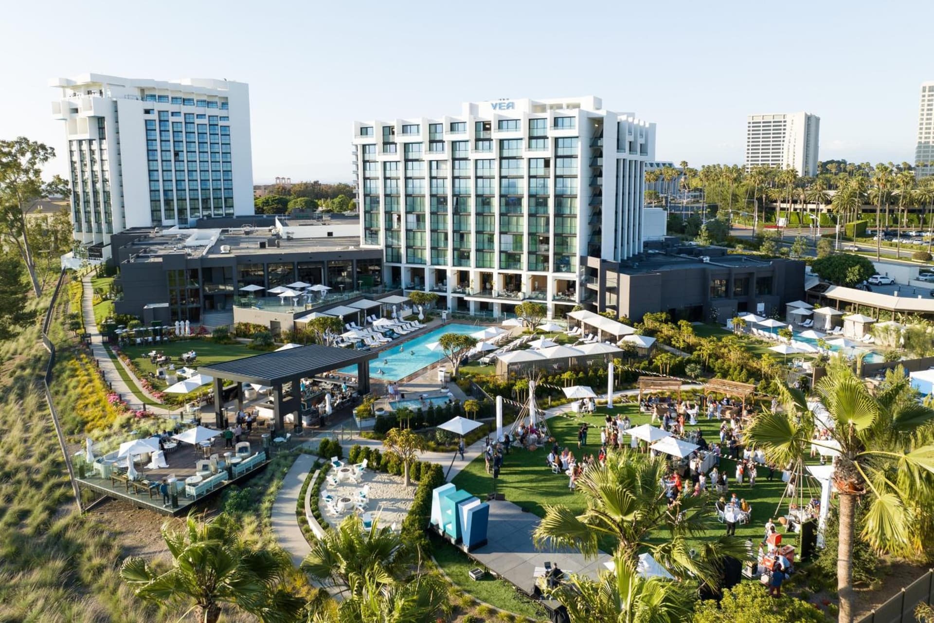 VEA Newport Beach, a Marriott Resort & Spa — hotel in Newport Beach, California