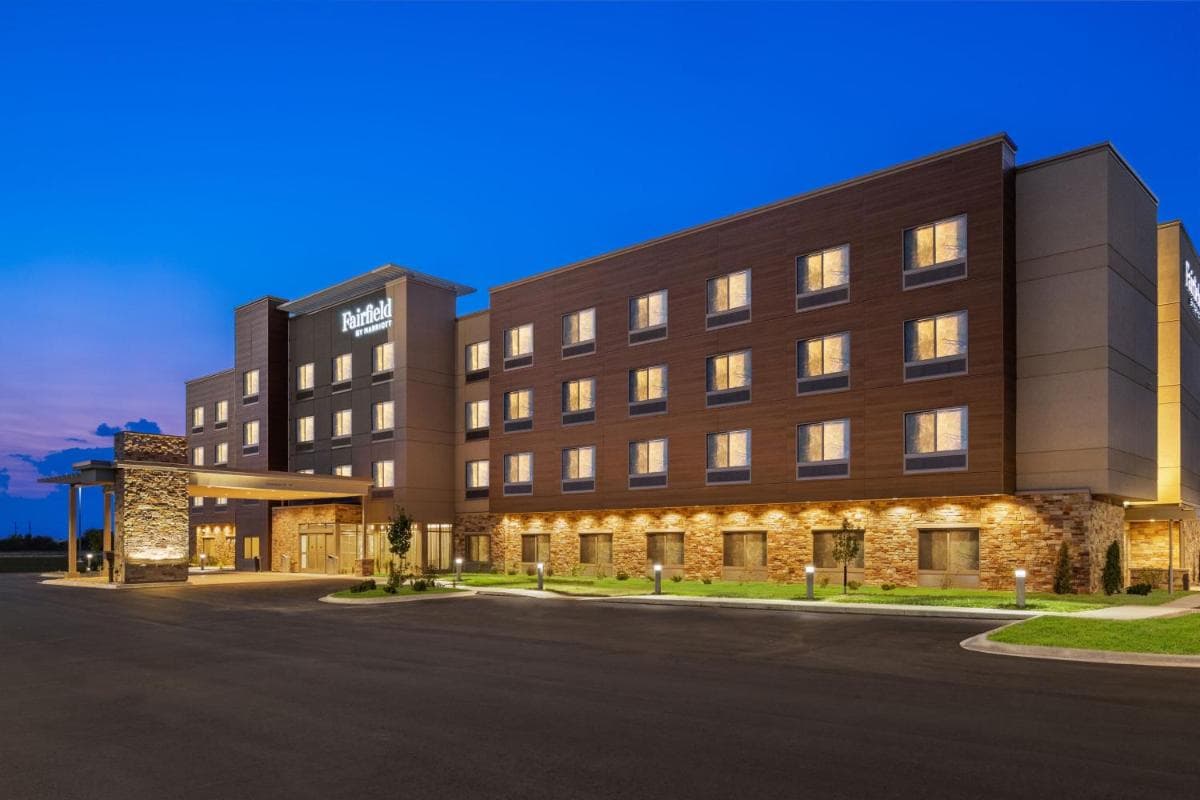 Fairfield by Marriott Inn & Suites Baraboo — hotel in Baraboo, Wisconsin