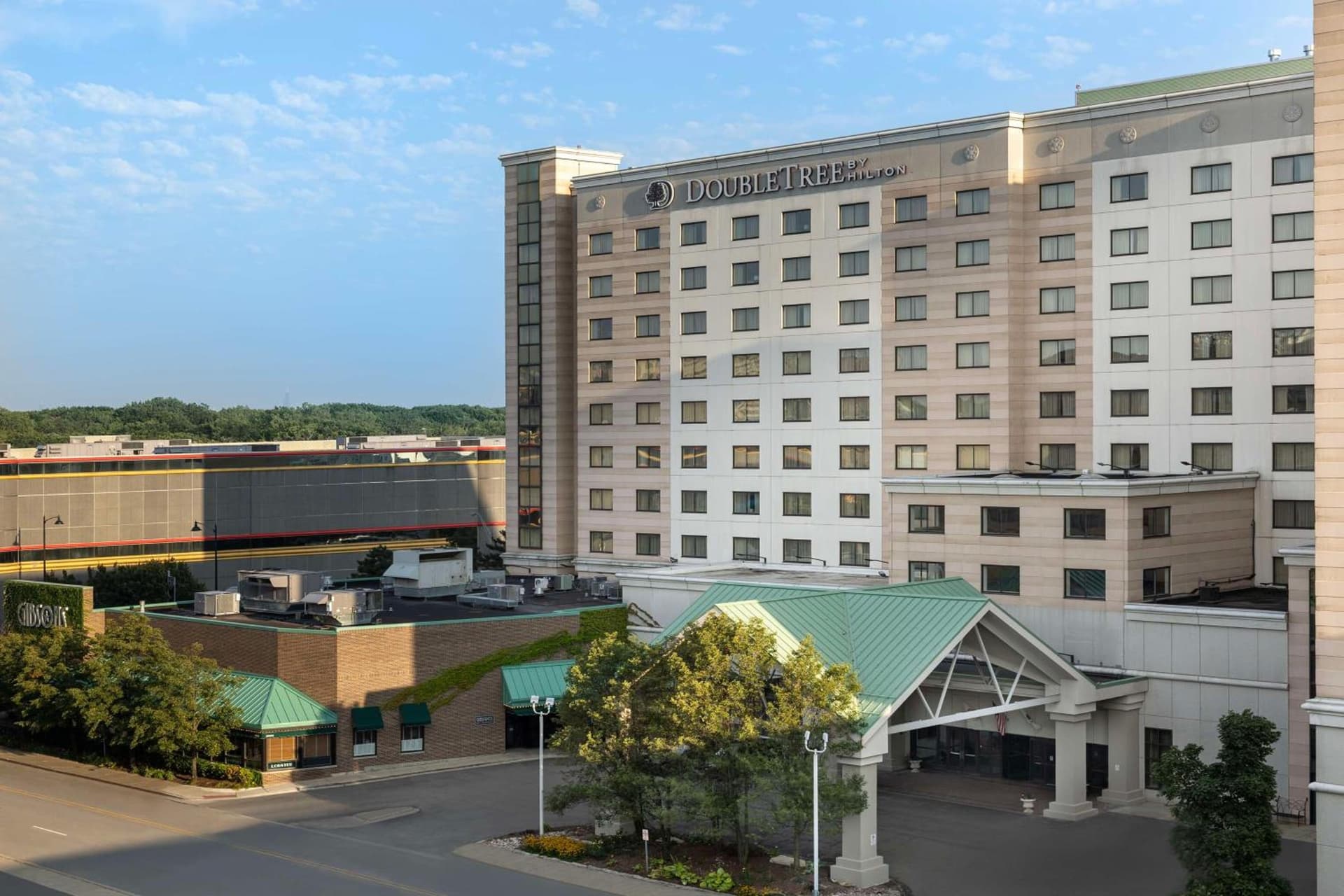 DoubleTree by Hilton Chicago O'Hare Airport-Rosemont — hotel in Rosemont, Illinois