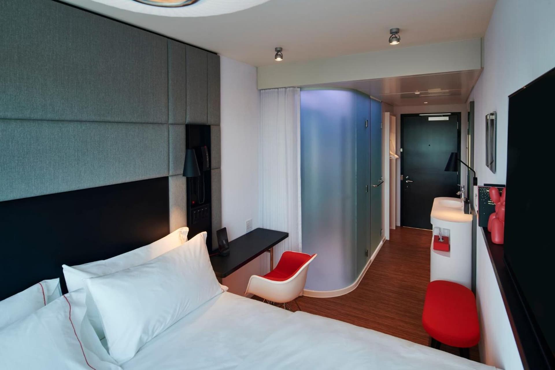 citizenM Menlo Park property views in Menlo Park, CA — gallery photo 3