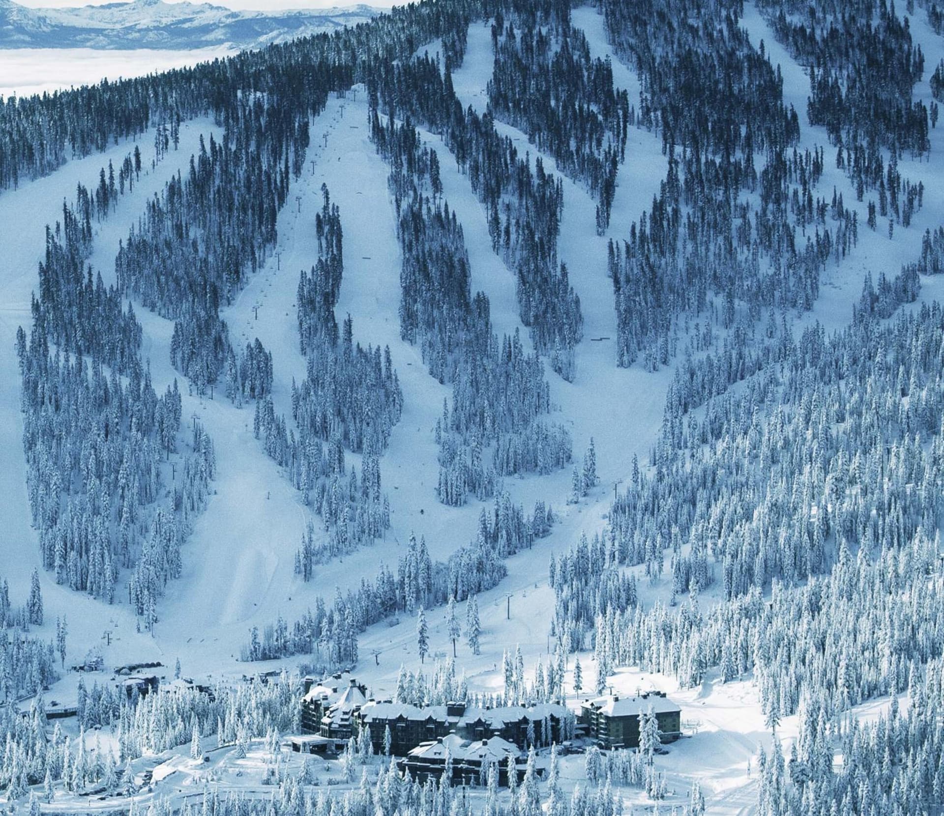The Ritz-Carlton, Lake Tahoe — hotel in Truckee, California