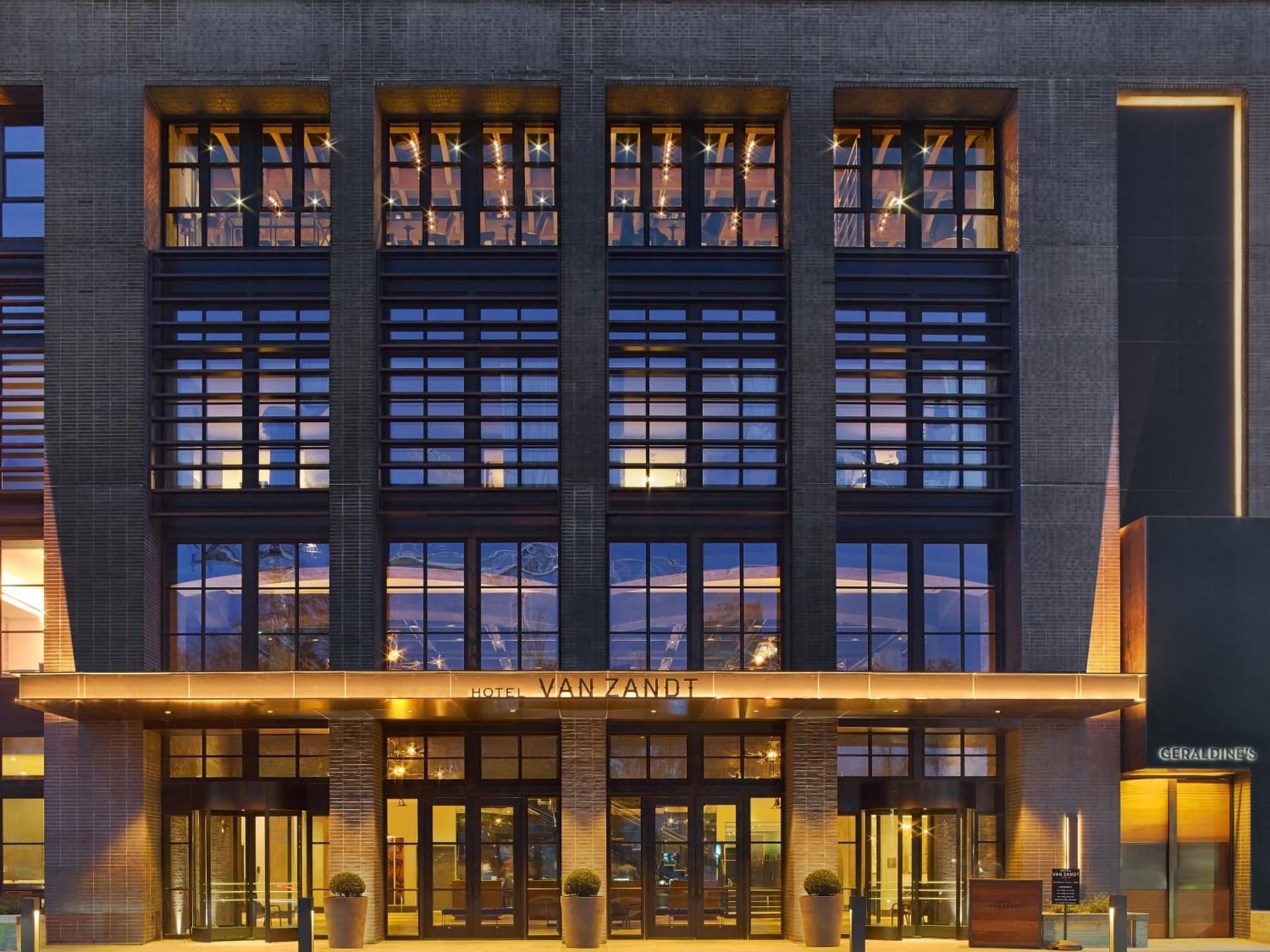 Hotel Van Zandt — hotel in Austin, Texas