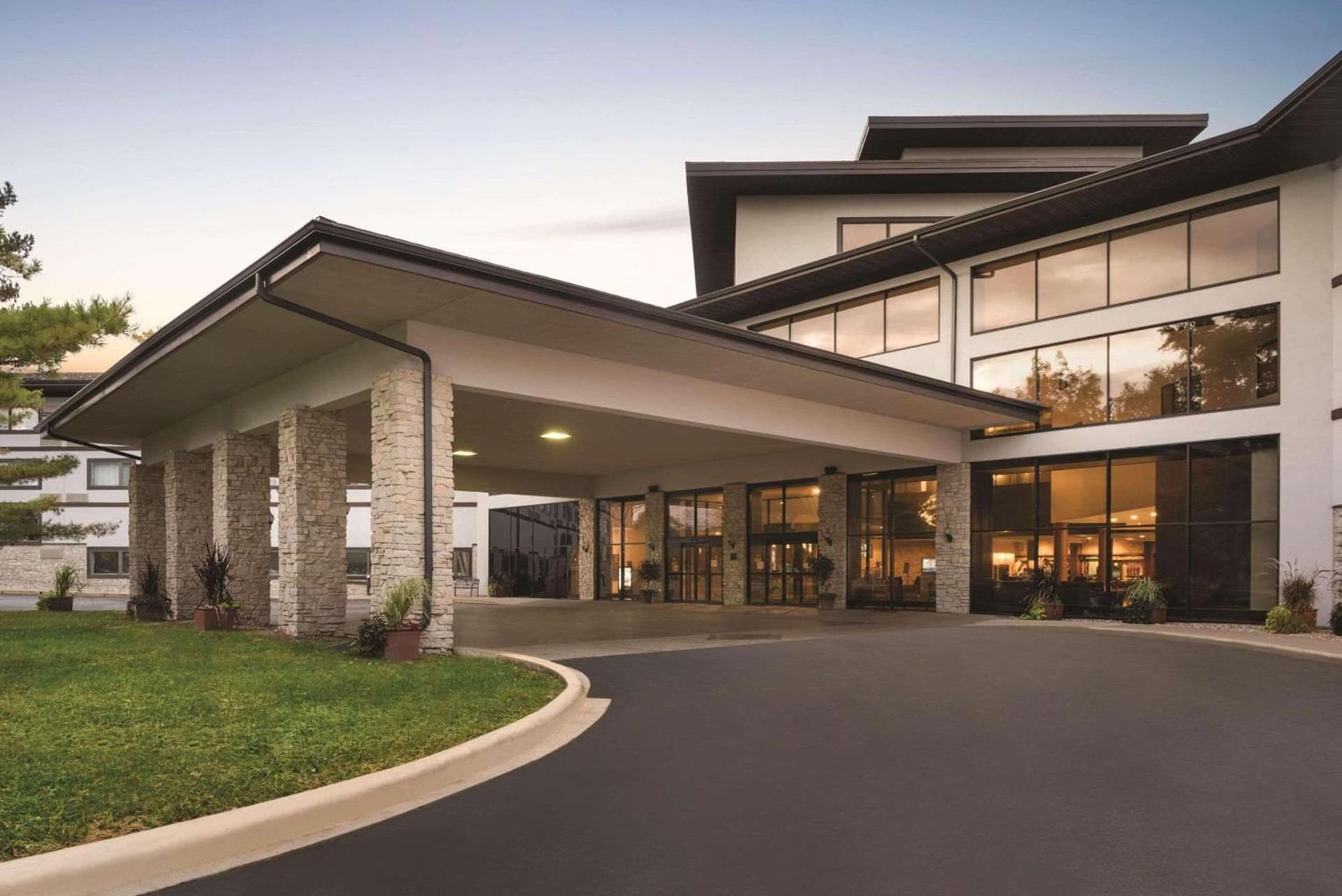 Oneida Casino Hotel — hotel in Green Bay, Wisconsin