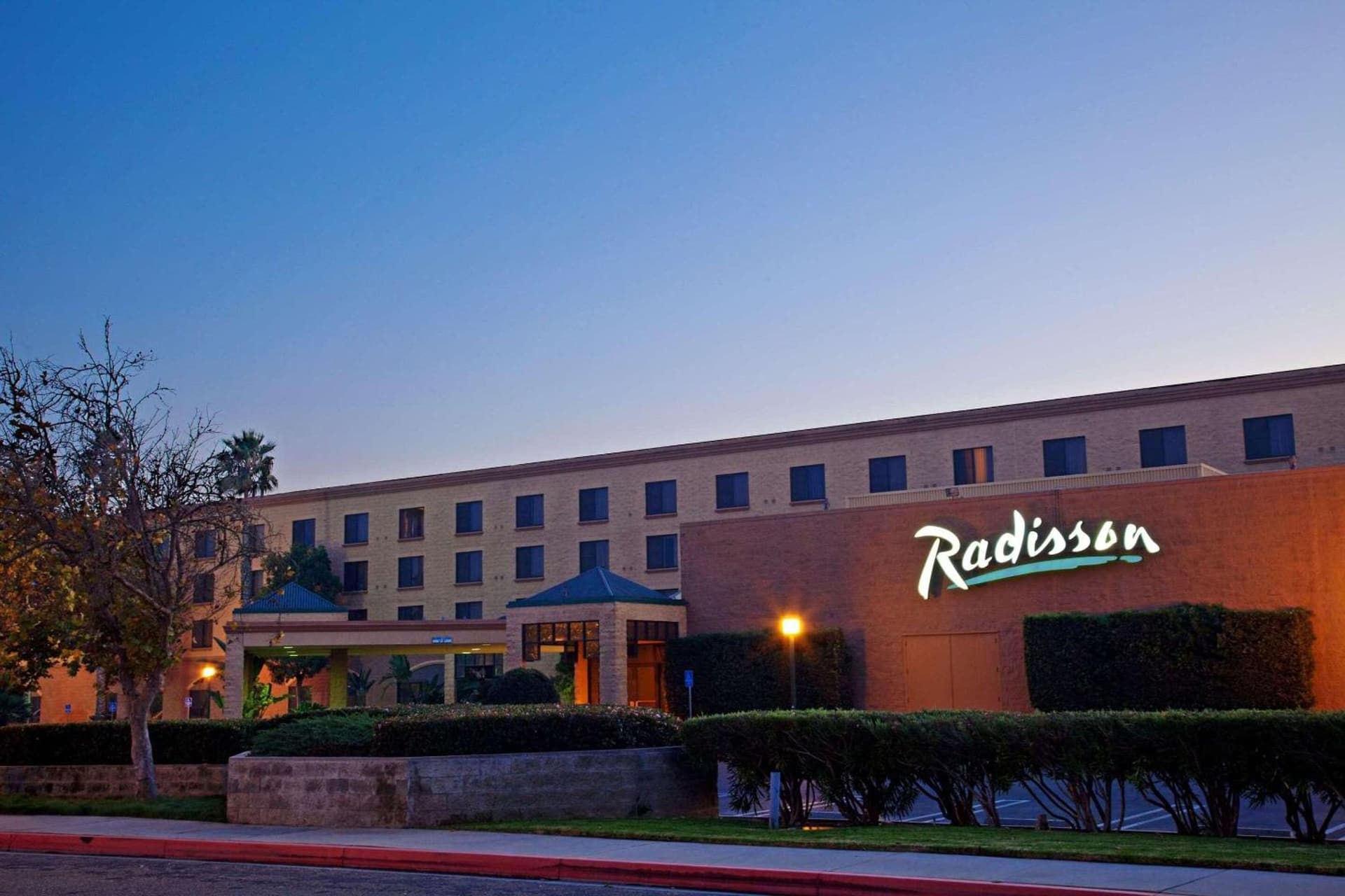 Radisson Hotel Santa Maria — hotel in Santa Maria, California
