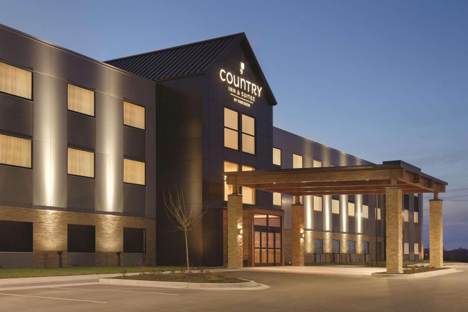 Country Inn & Suites by Radisson, Lawrence, KS — hotel in Lawrence, Kansas