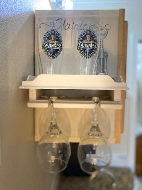 The Irish Inn property views in Hood River, OR — gallery photo 3