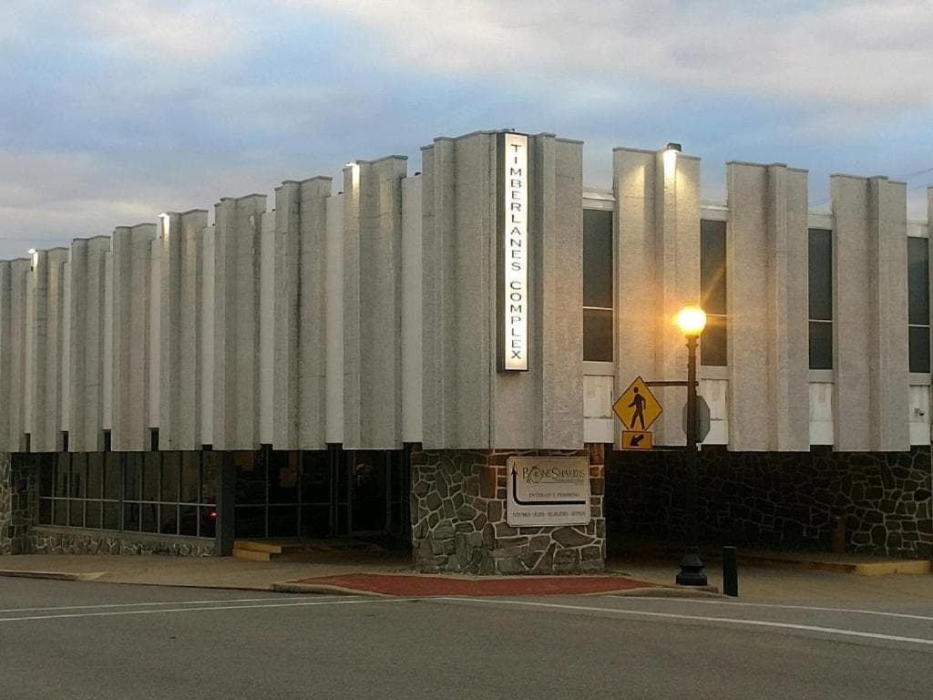 The Stables Inn & Suites — hotel in Salem, Ohio