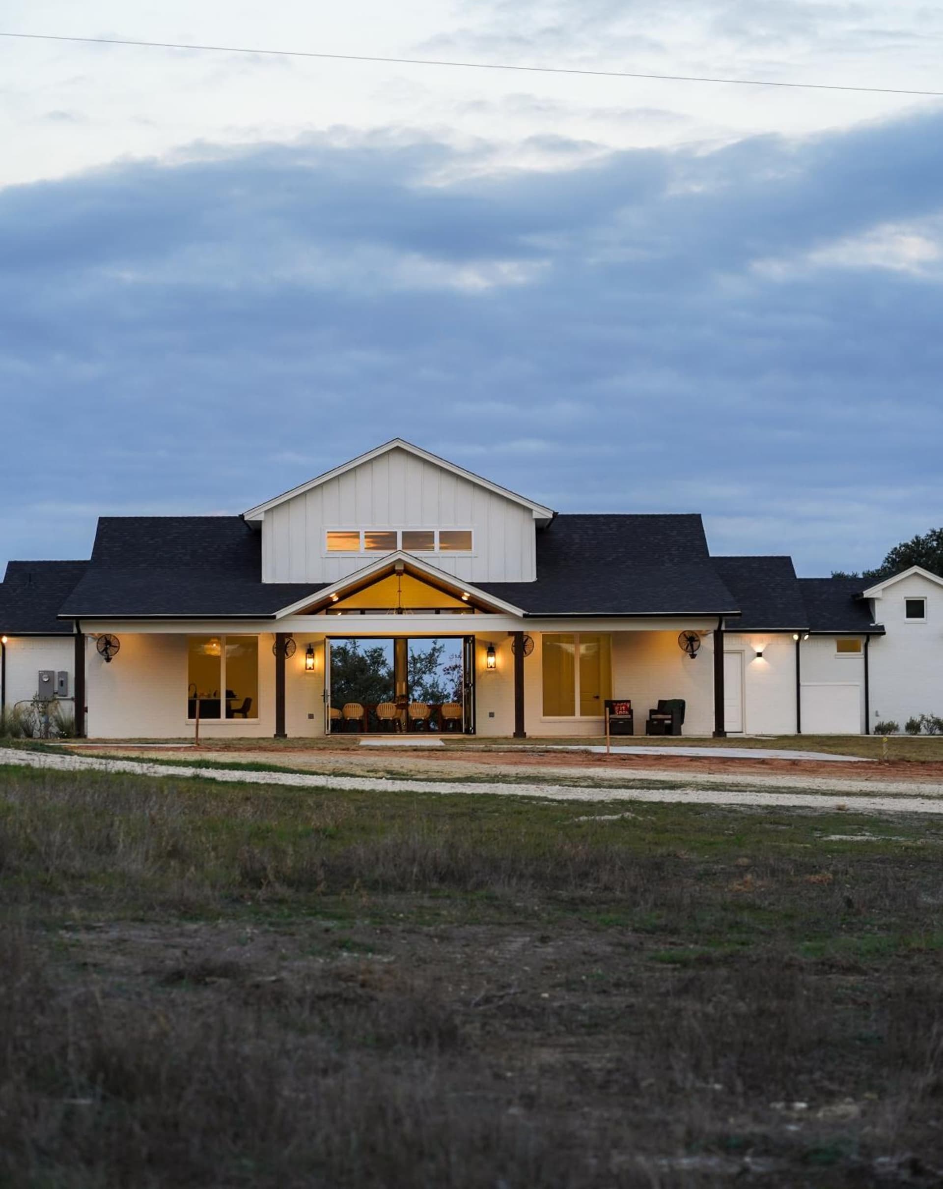 Charming Ranch Villa Getaway featured exterior or lobby in Bluff Dale, TX — similar hotel
