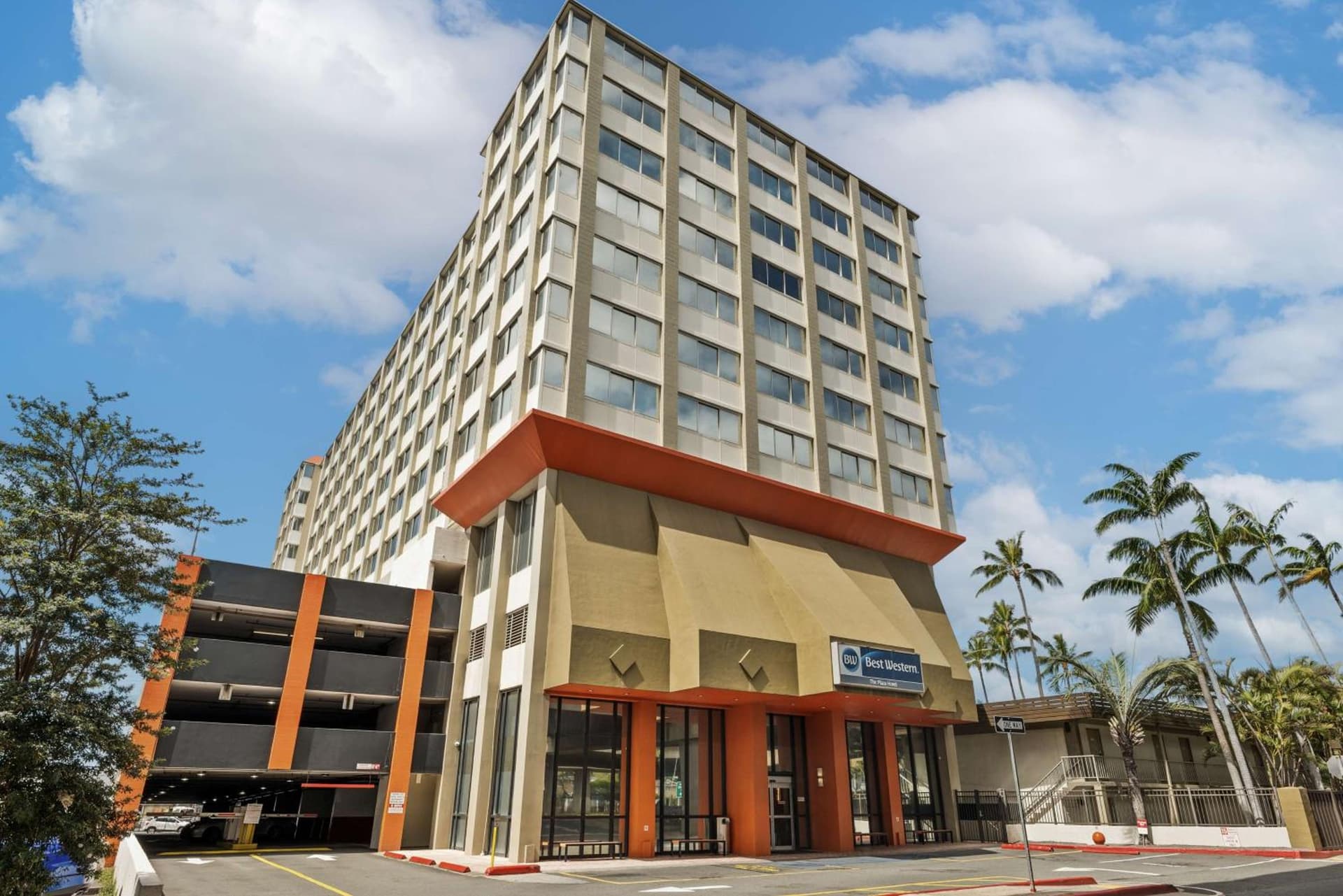 Best Western The Plaza Hotel Honolulu Airport - Free Breakfast — hotel in Honolulu, Hawaii