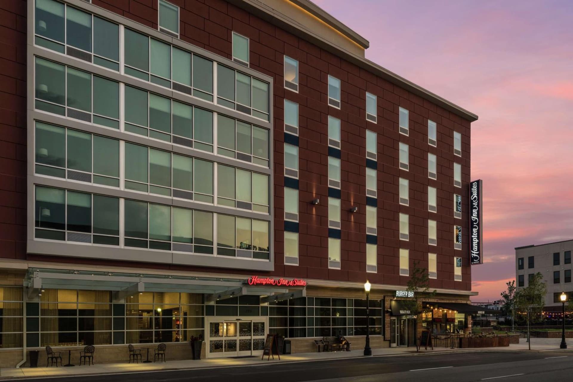 Hampton Inn & Suites Fort Wayne Downtown — hotel in Fort Wayne, Indiana