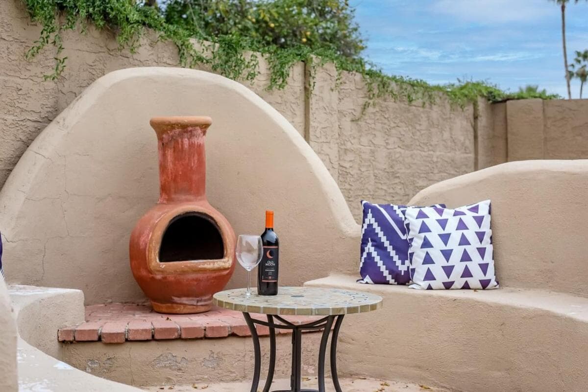 Pool, Hot tub, Putting Green, Fire pit, Game Room! featured exterior or lobby in Scottsdale, AZ — similar hotel
