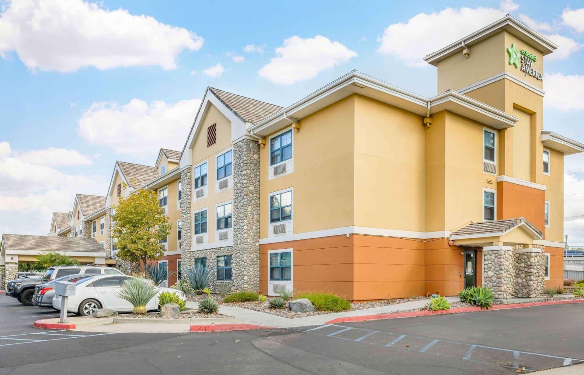 Extended Stay America Suites - Temecula - Wine Country — hotel in Temecula, California