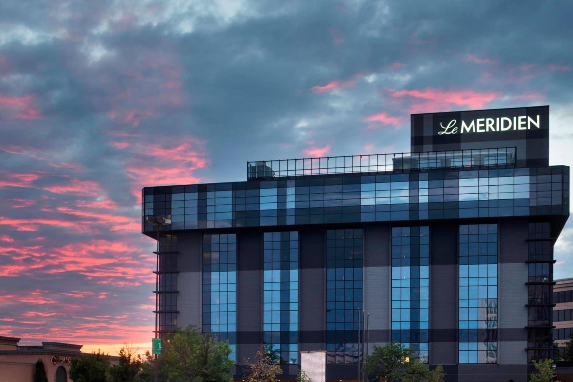 Le Méridien Chicago - Oakbrook Center — hotel in Oak Brook, Illinois
