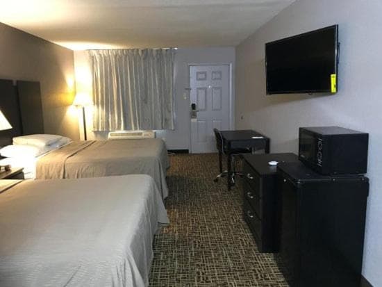America's Best Value Inn interior in Brinkley, AR — gallery photo 2