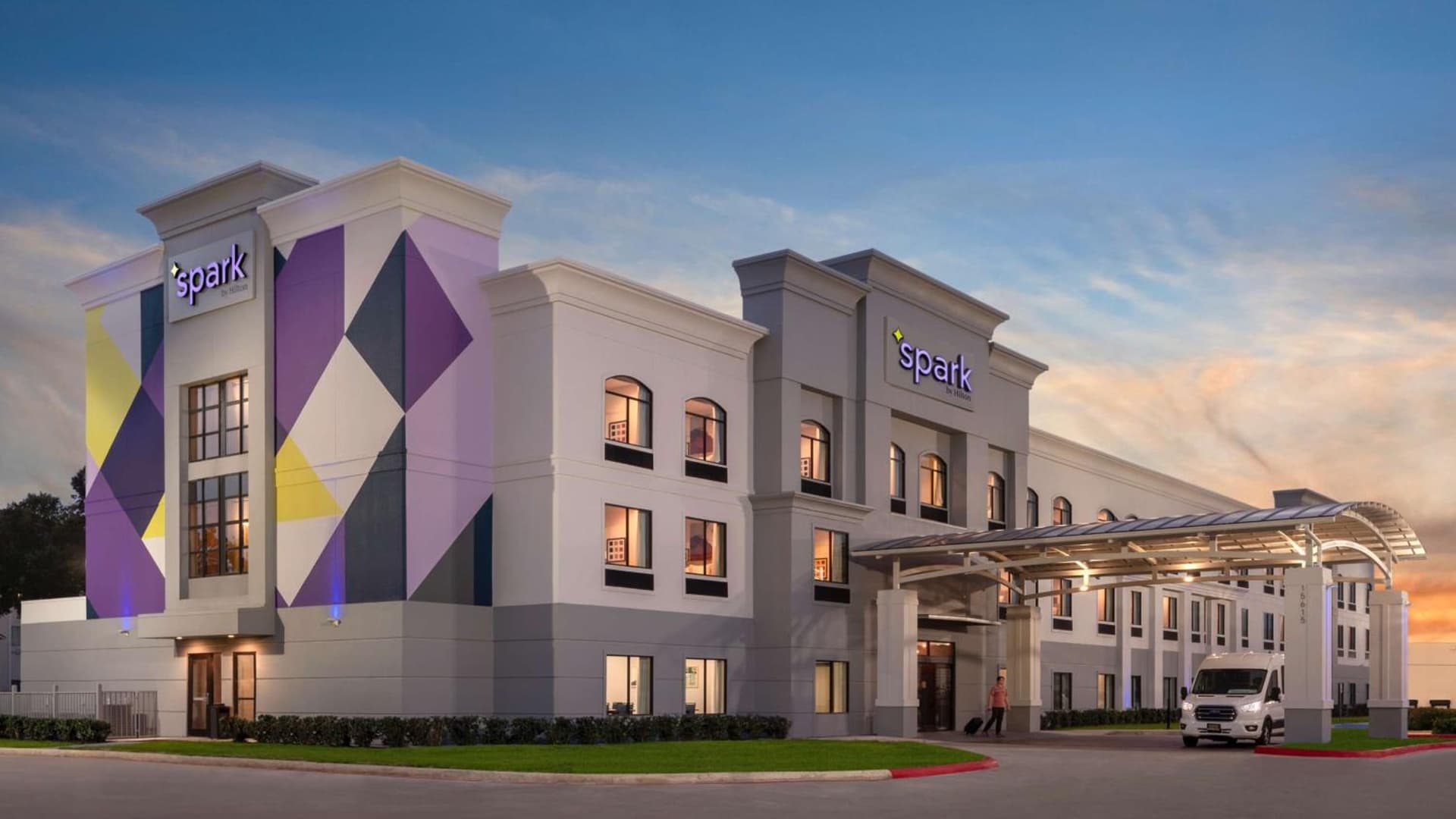 Spark By Hilton Houston Bush Intercontinental Airport featured exterior or lobby in Houston, TX — similar hotel