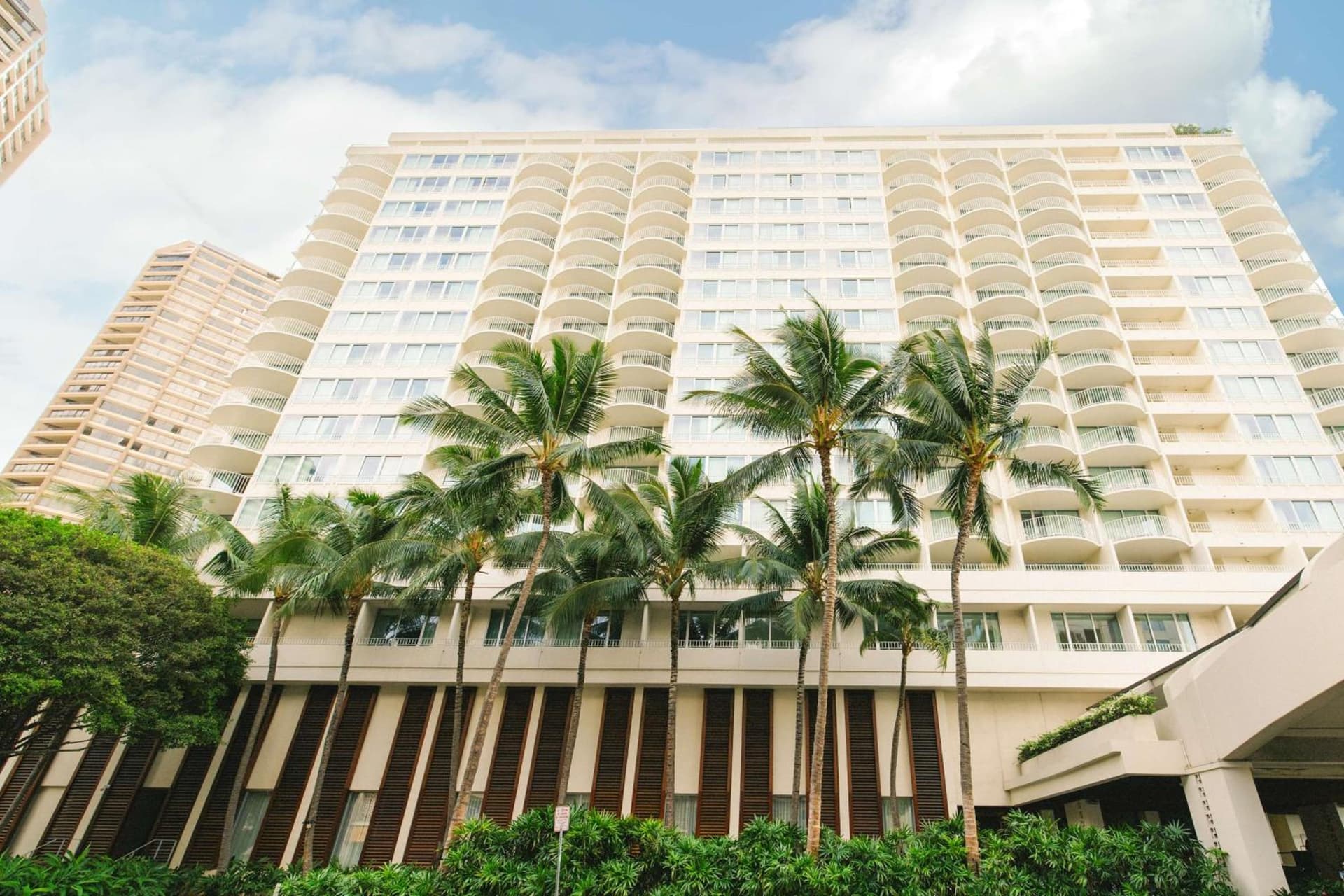 Hilton Vacation Club The Modern Honolulu — hotel in Honolulu, Hawaii