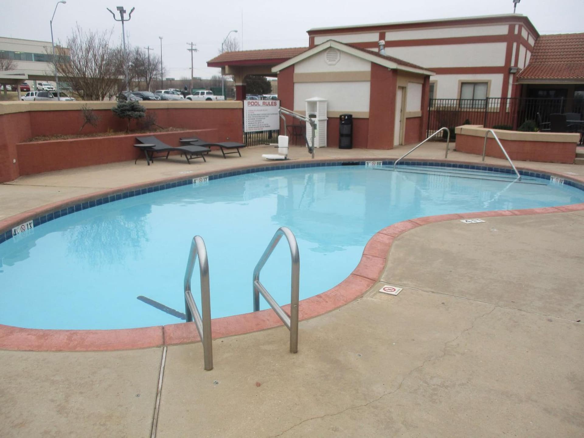 Broadway INN & SUITES OKC interior in Oklahoma City, OK — gallery photo 2