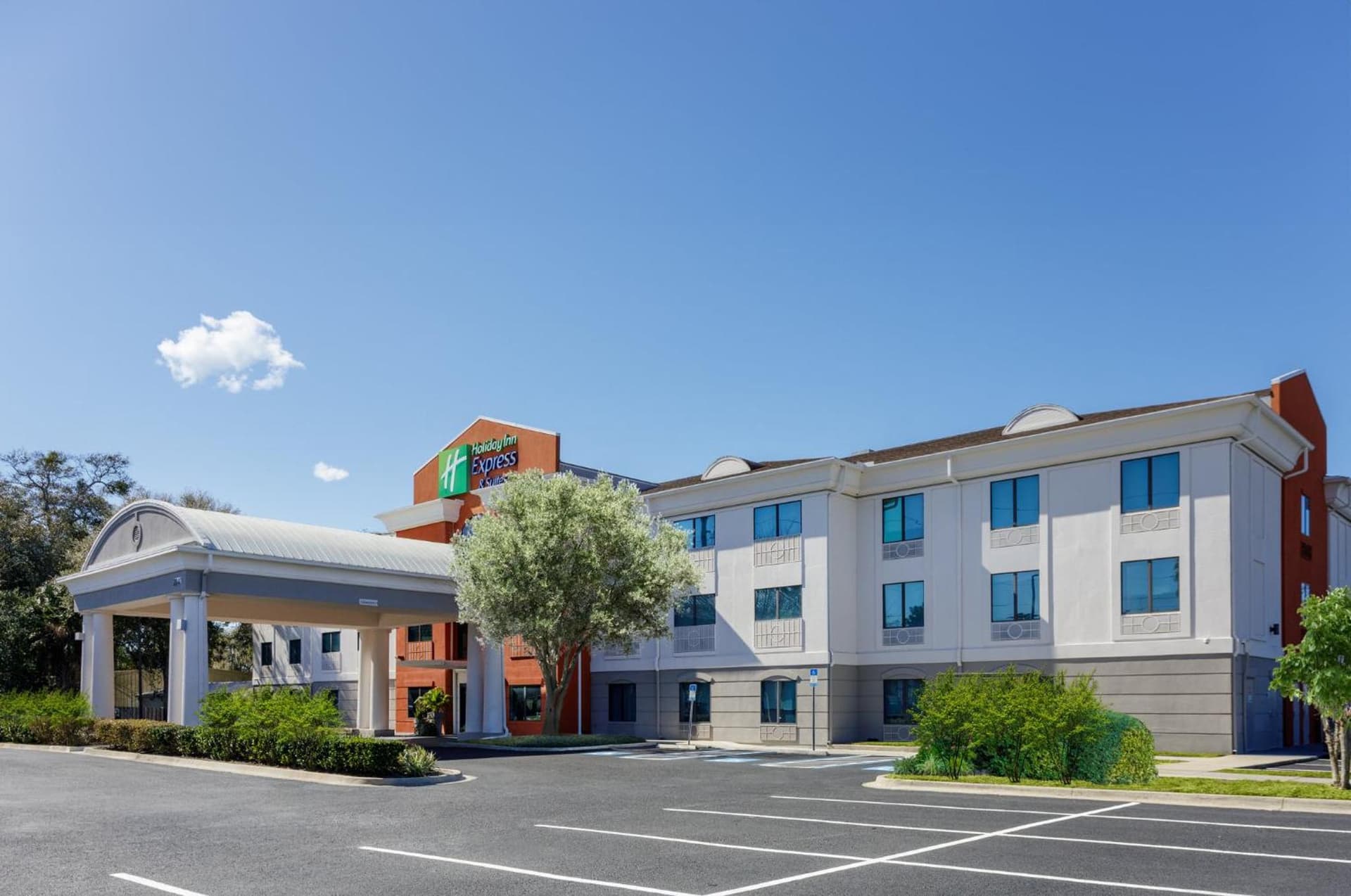 Holiday Inn Express & Suites Jacksonville - Atlantic Beach by IHG featured exterior or lobby in Jacksonville, FL — similar hotel