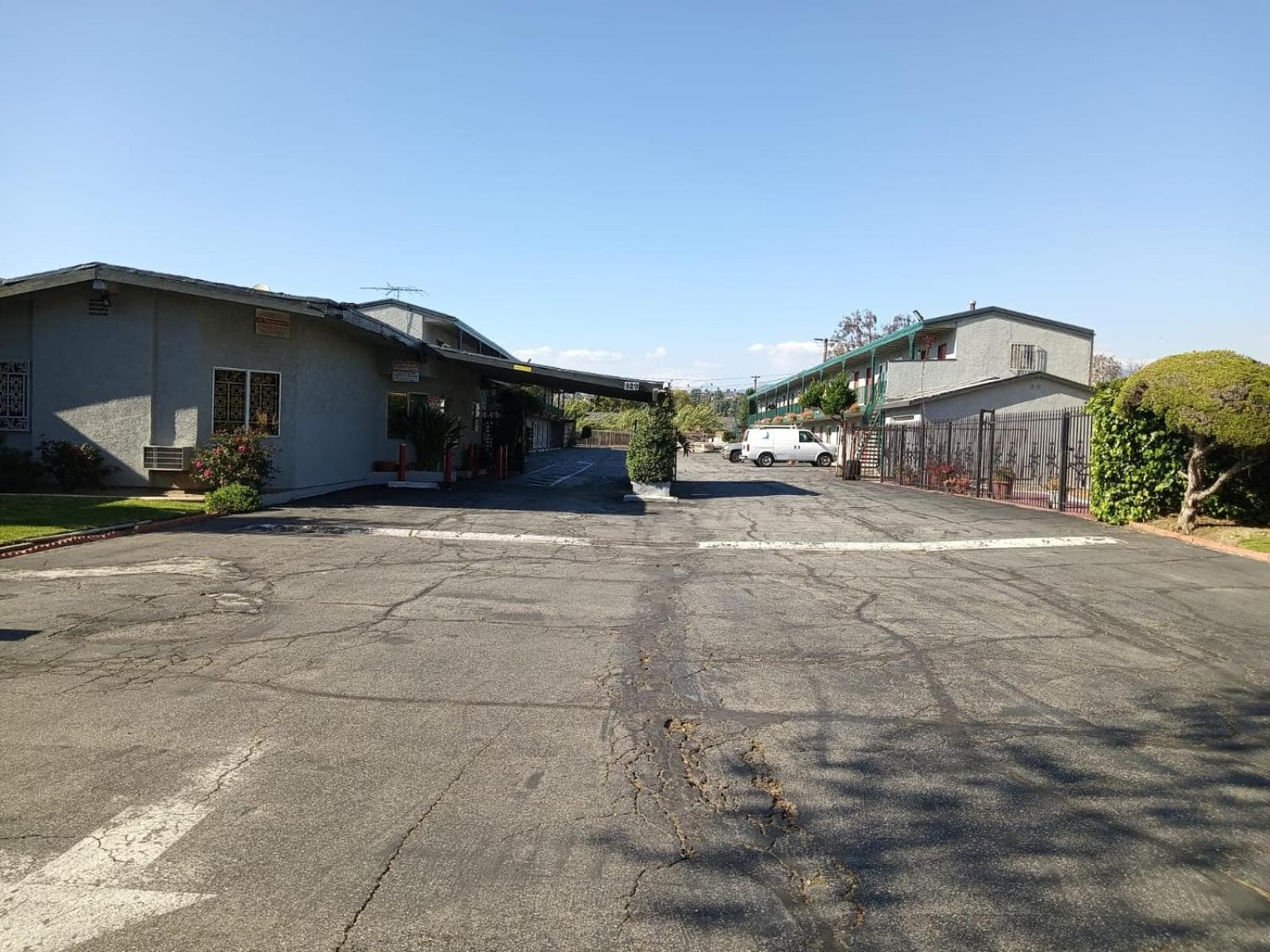 Pomona Inn property views in Pomona, CA — gallery photo 3
