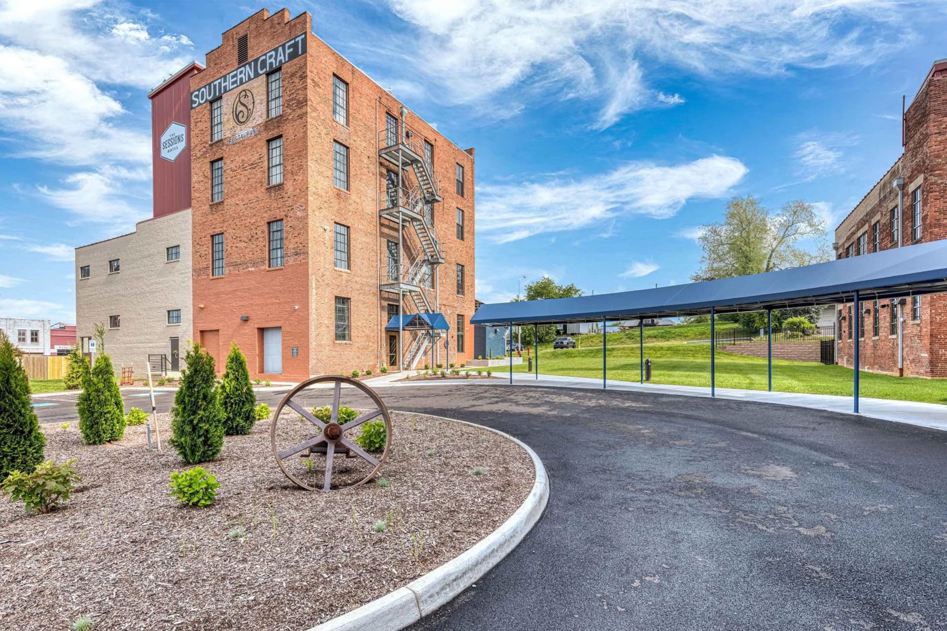 The Sessions Hotel, Bristol, a Tribute Portfolio Hotel featured exterior or lobby in Bristol, VA — similar hotel