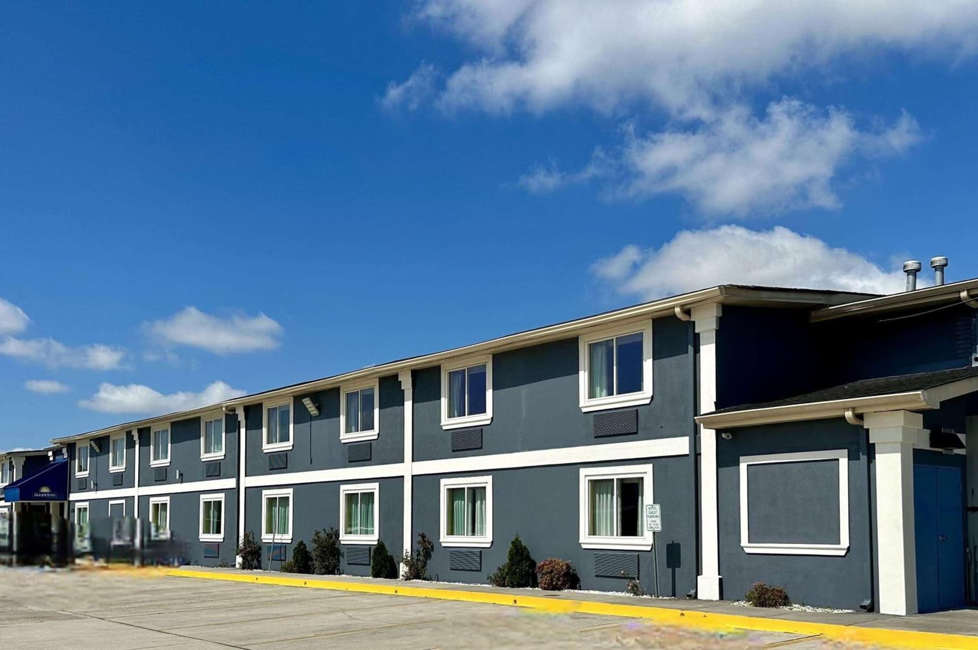 Days Inn by Wyndham New Orleans Pontchartrain featured exterior or lobby in New Orleans, LA — similar hotel