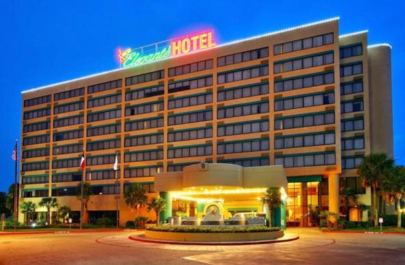 MCM Eleganté Hotel & Conference Center — hotel in Beaumont, Texas