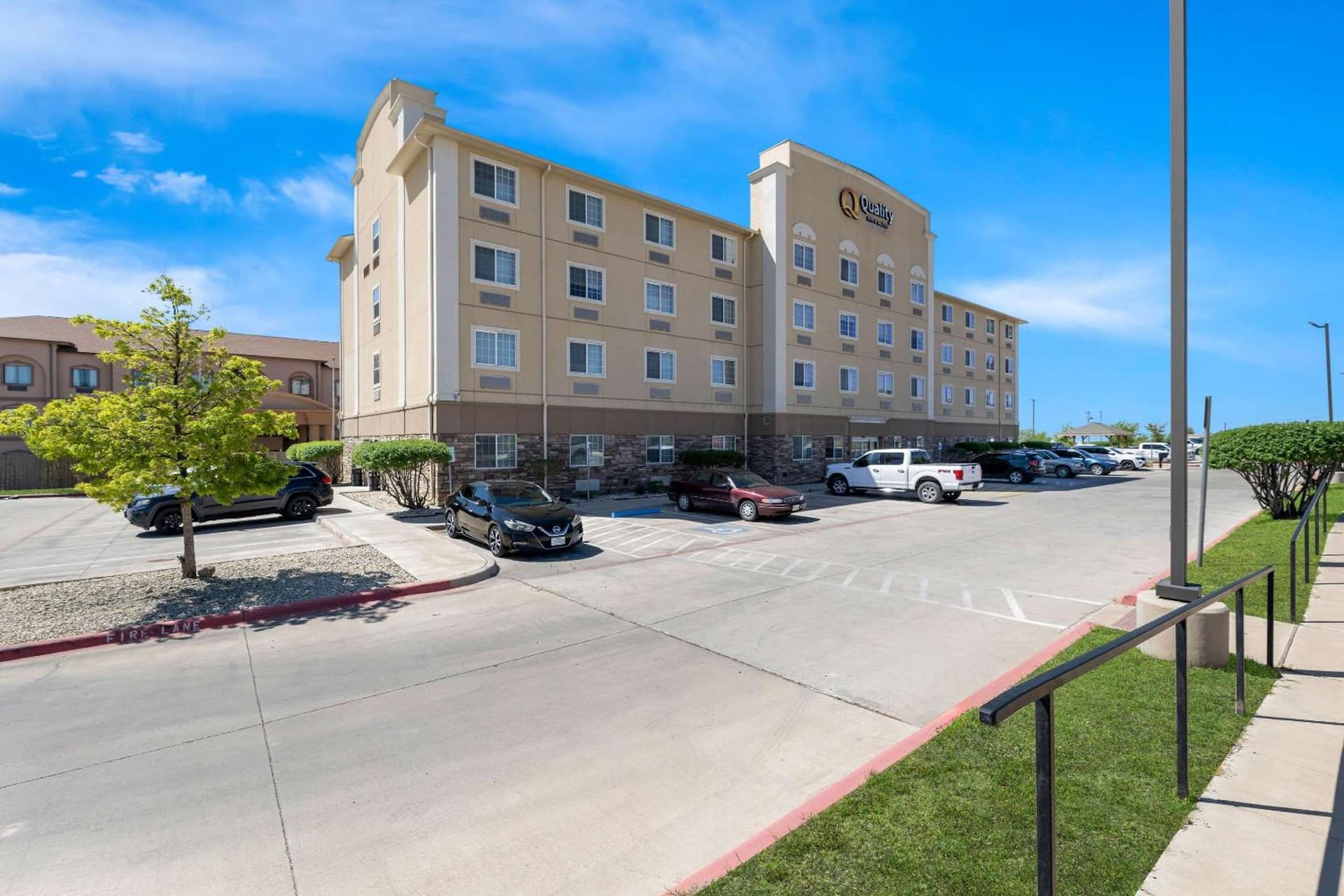 Quality Inn & Suites Big Spring interior in Big Spring, TX — gallery photo 2