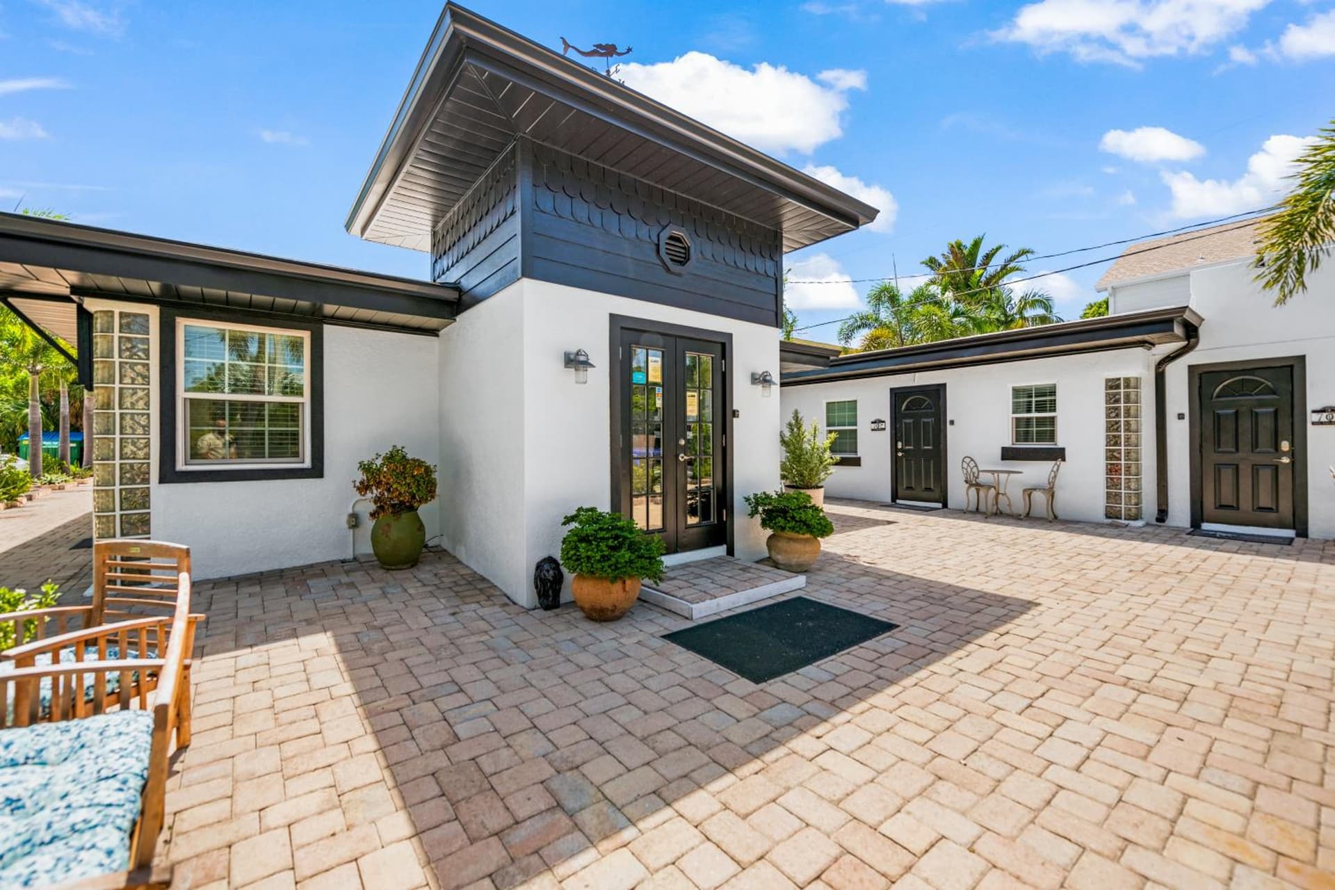 Haley's at Anna Maria Island Inn — hotel in Holmes Beach, Florida