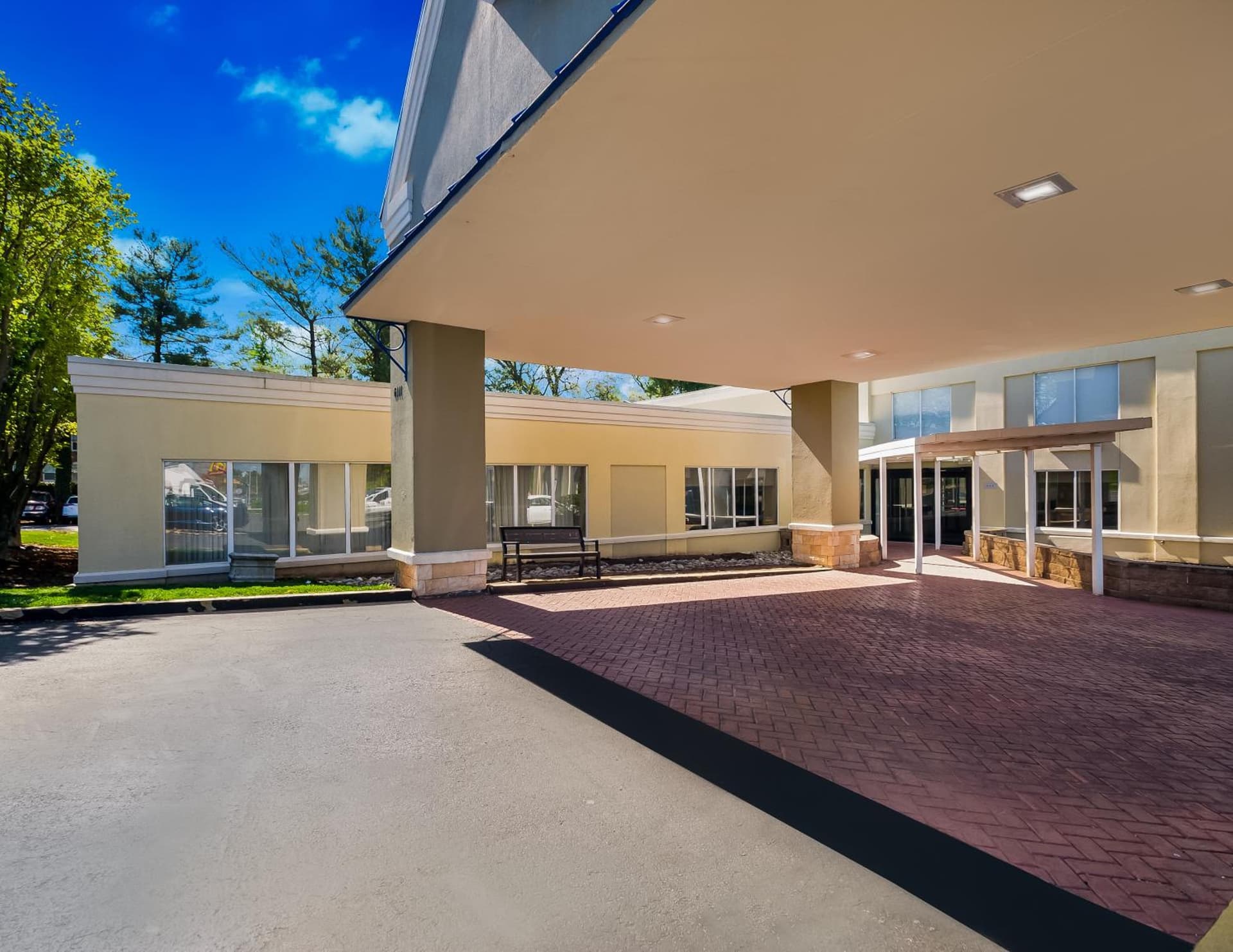 Comfort Inn Falls Church - Tysons Corner — hotel in Falls Church, Virginia
