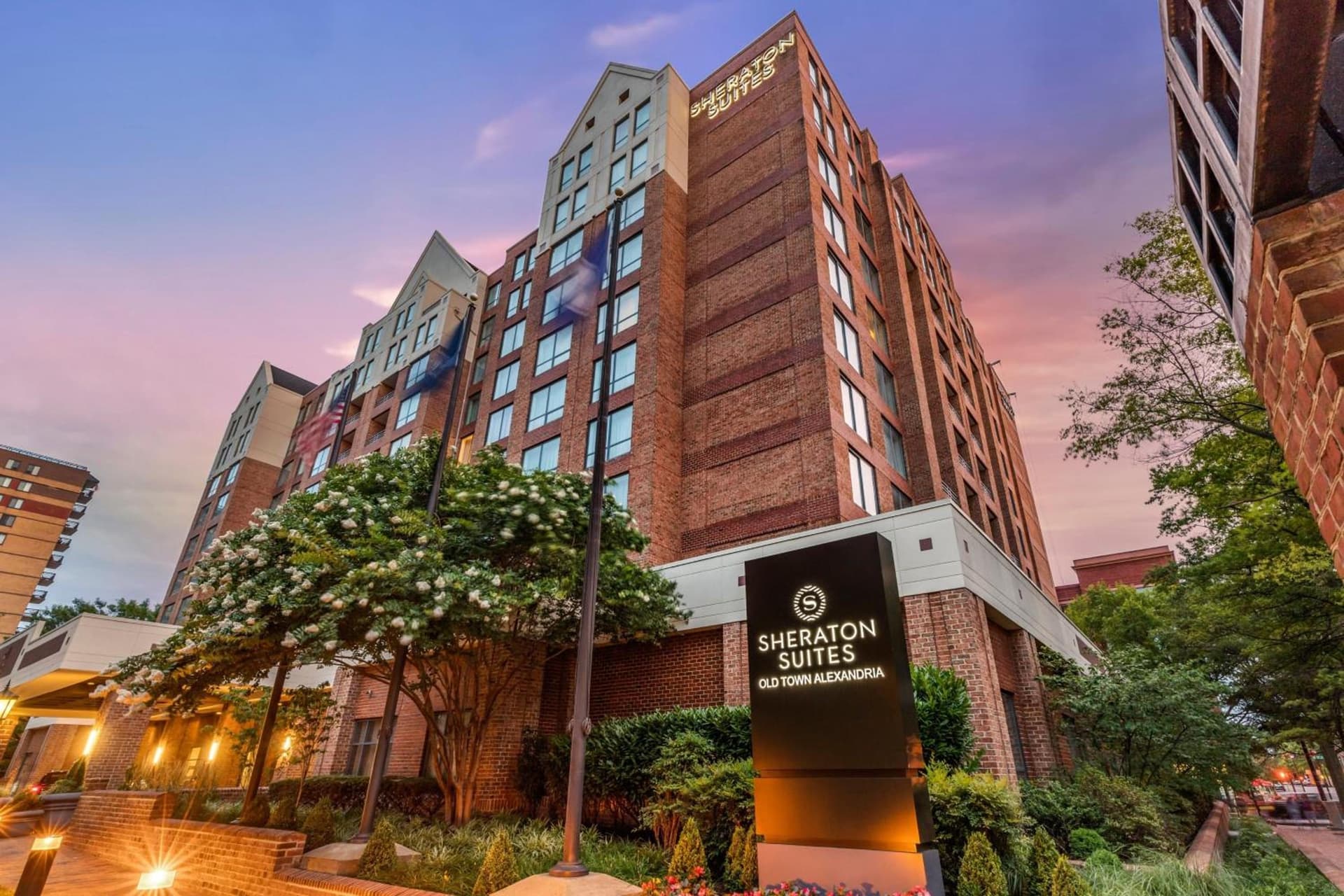 Sheraton Suites Old Town Alexandria — hotel in Alexandria, Virginia