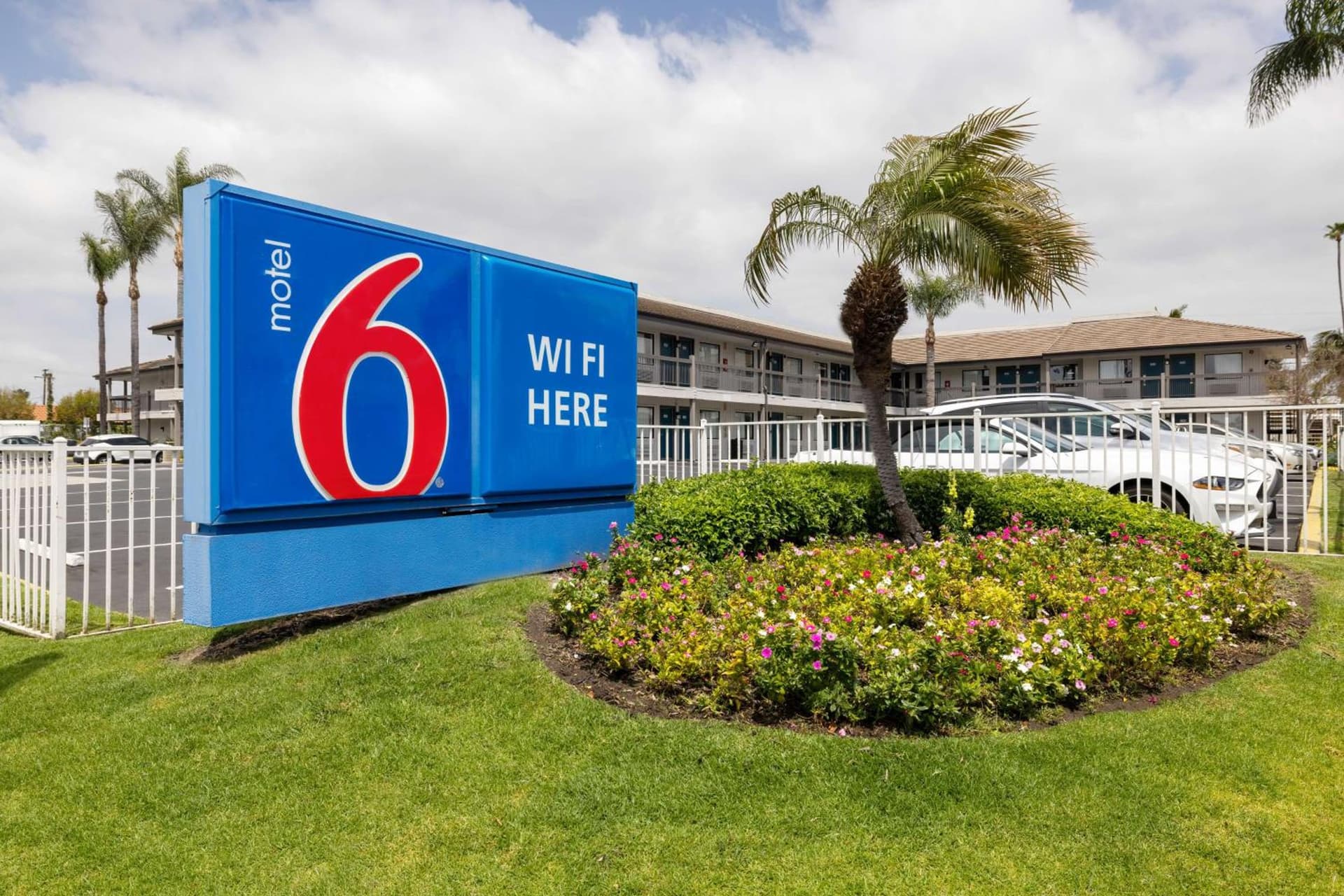 Motel 6-Santa Ana, CA — hotel in Santa Ana, California