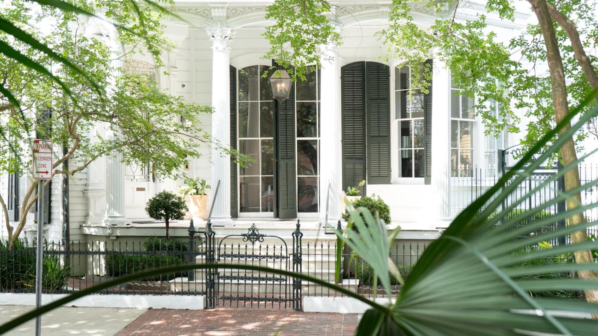 Melrose Mansion featured exterior or lobby in New Orleans, LA — similar hotel