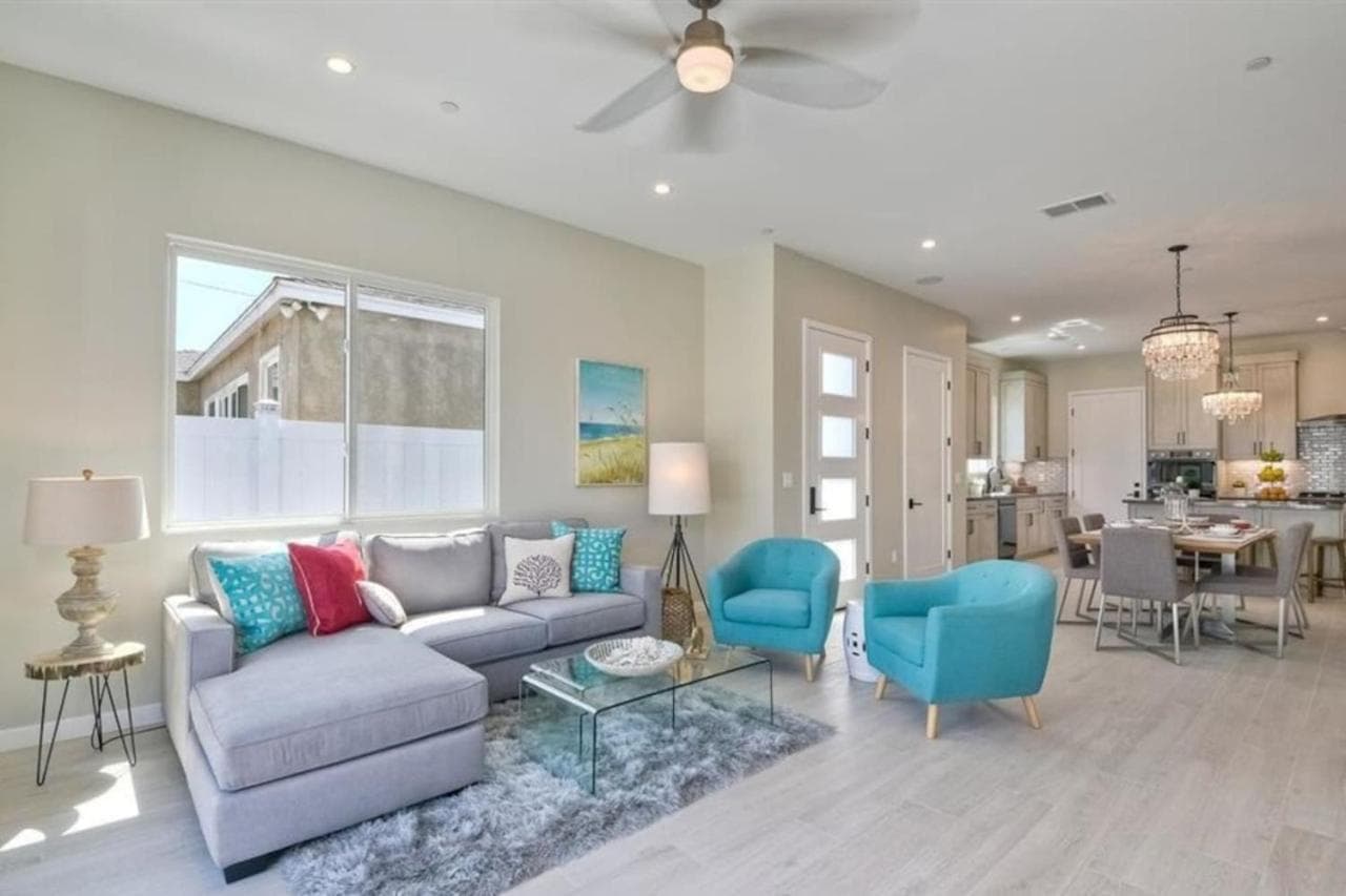 Ocean view 3-Bedroom just steps from the sand property views in Imperial Beach, CA — gallery photo 3