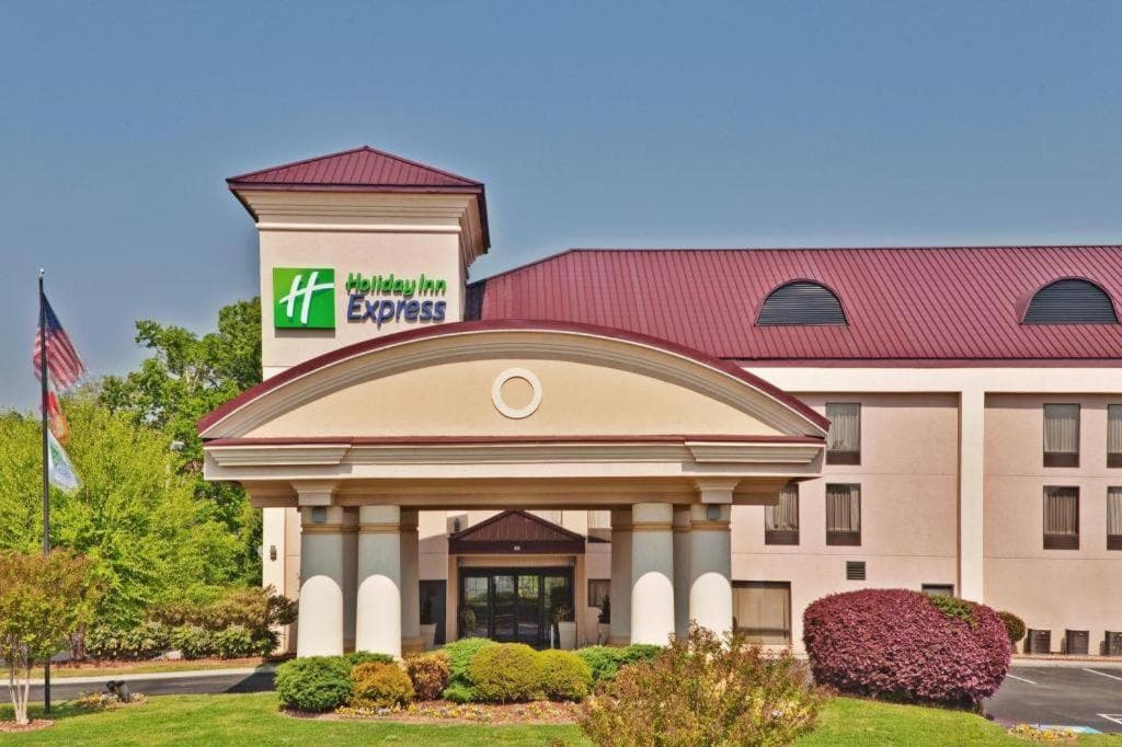 HOLIDAY INN EXPRESS RINGGOLD (CHATTANOOGA AREA) property views in Ringgold, GA — gallery photo 3