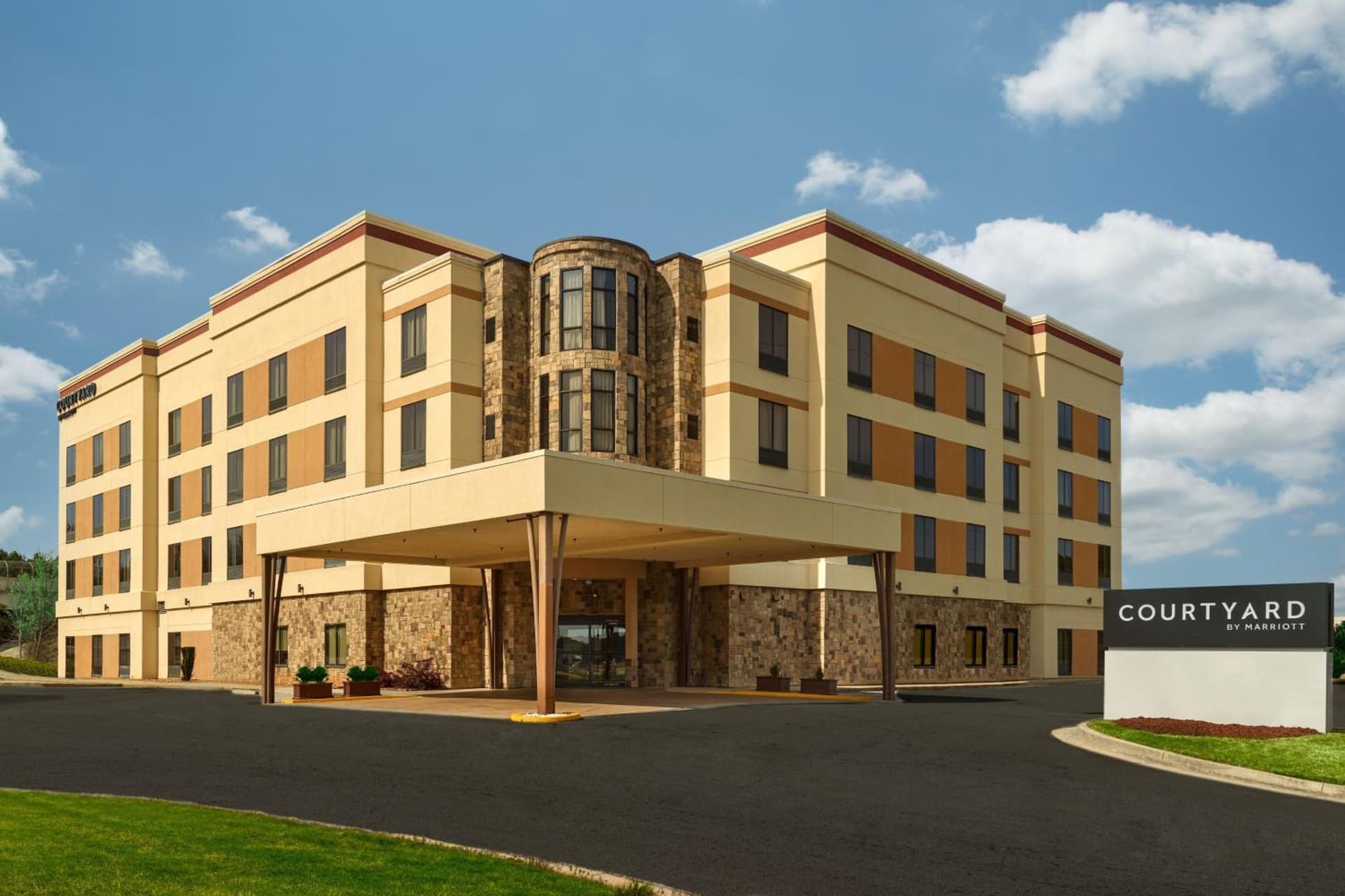 Courtyard by Marriott Atlanta Conyers — hotel in Conyers, Georgia