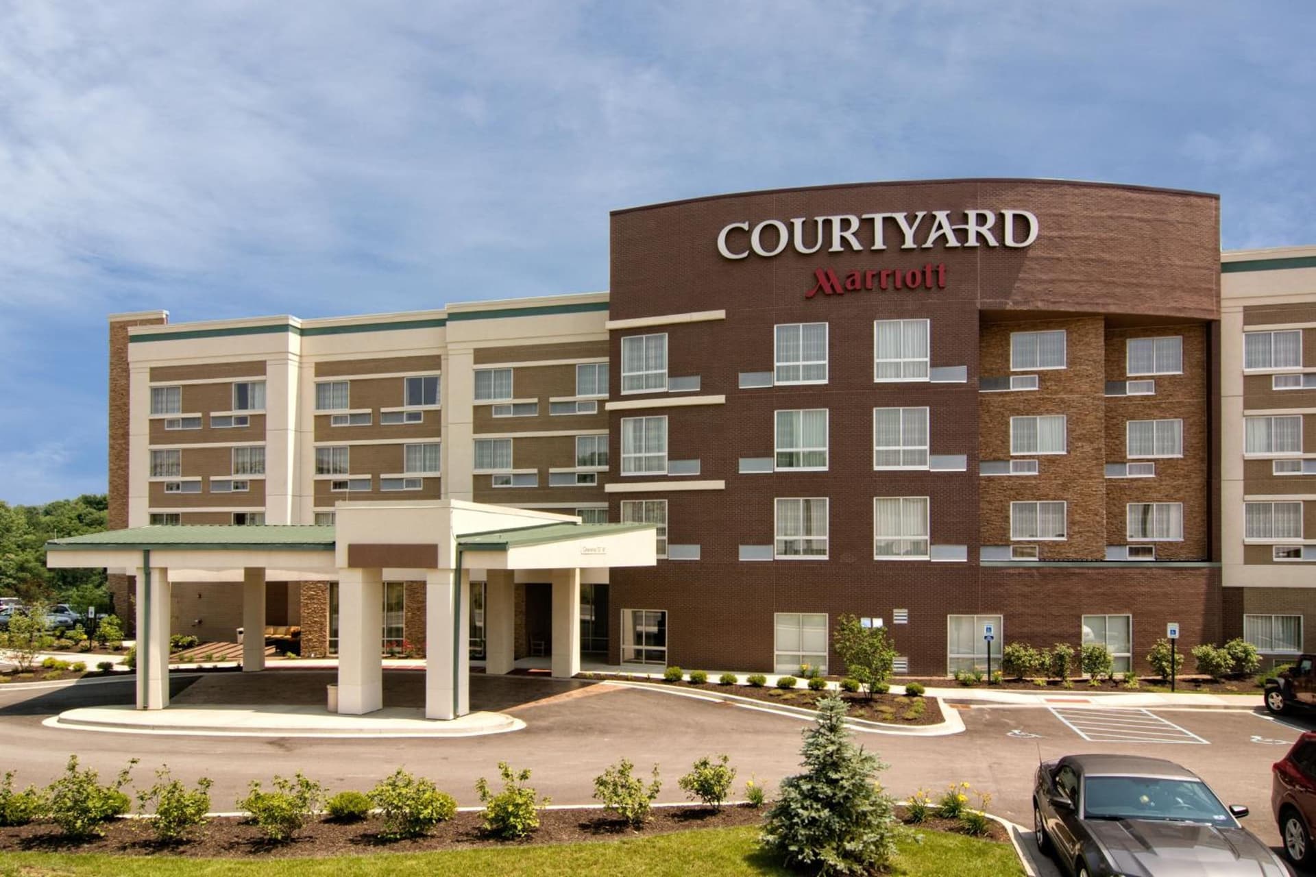 Courtyard by Marriott Bridgeport Clarksburg — hotel in Bridgeport, West Virginia