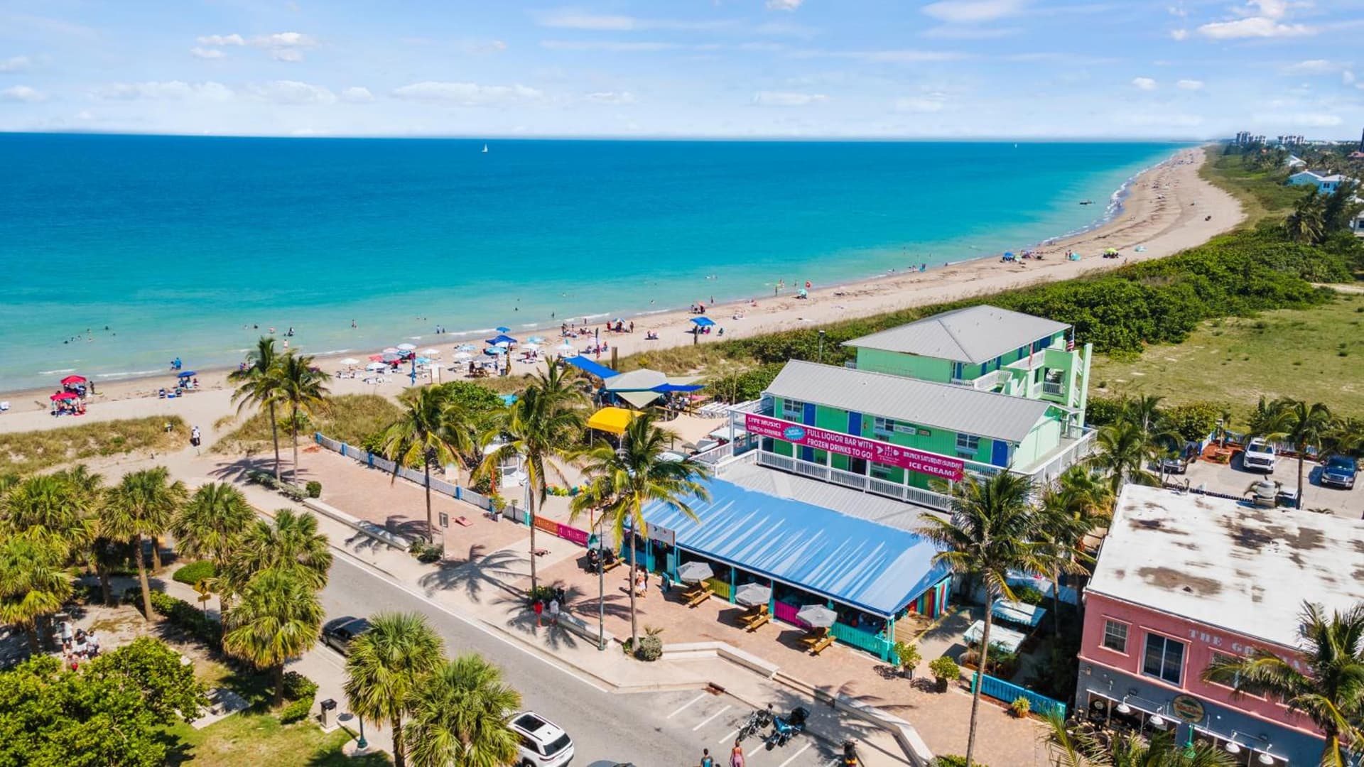 Oceanfront Inn, Partial Ocean View, King Bed, #7 property views in Fort Pierce, FL — gallery photo 3